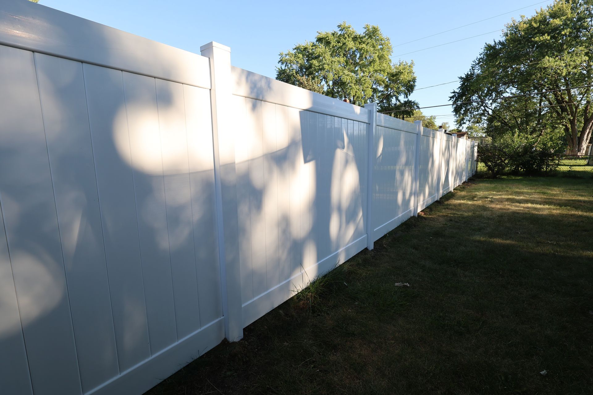 vinyl fence installation Illinois