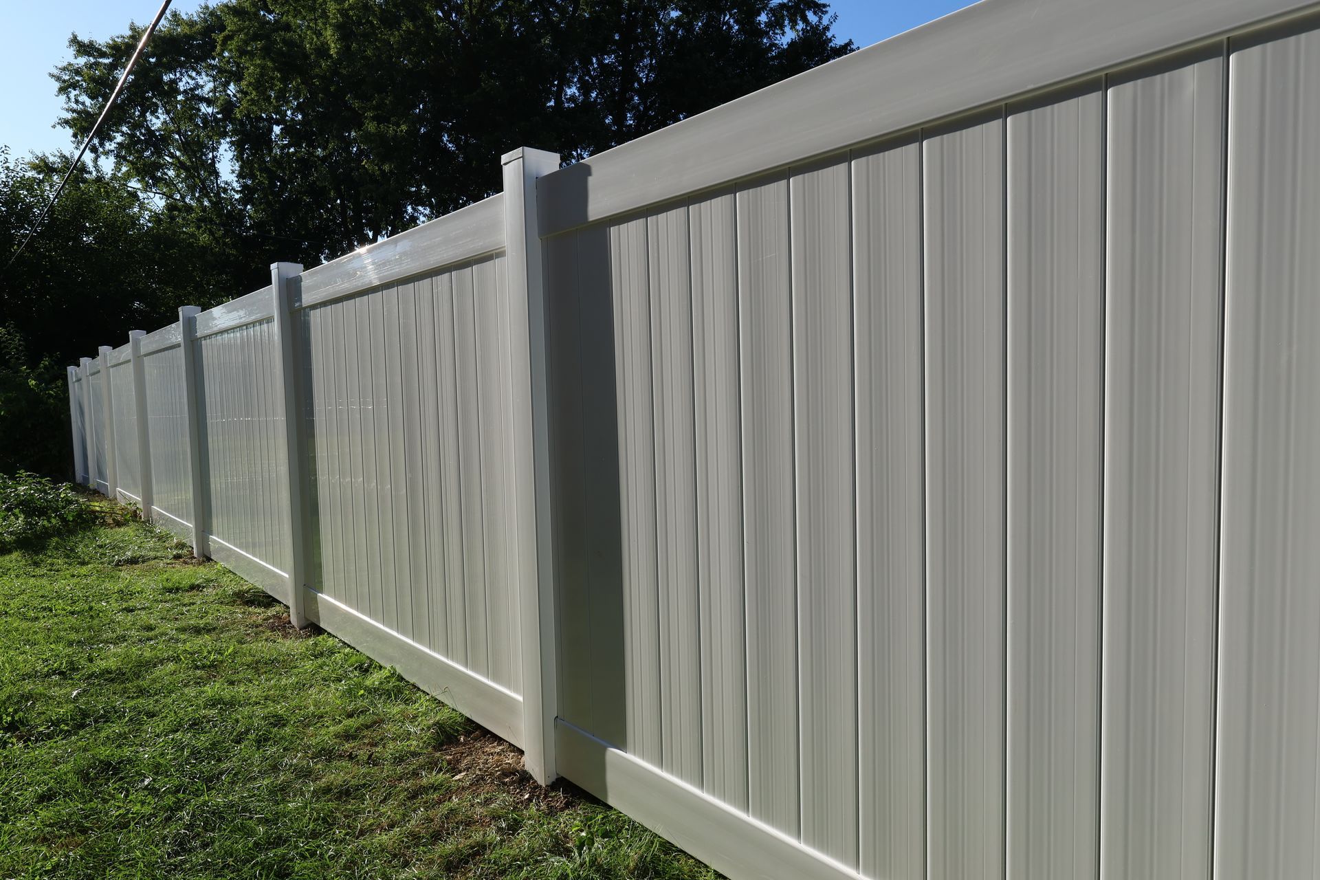 vinyl fence installation Illinois