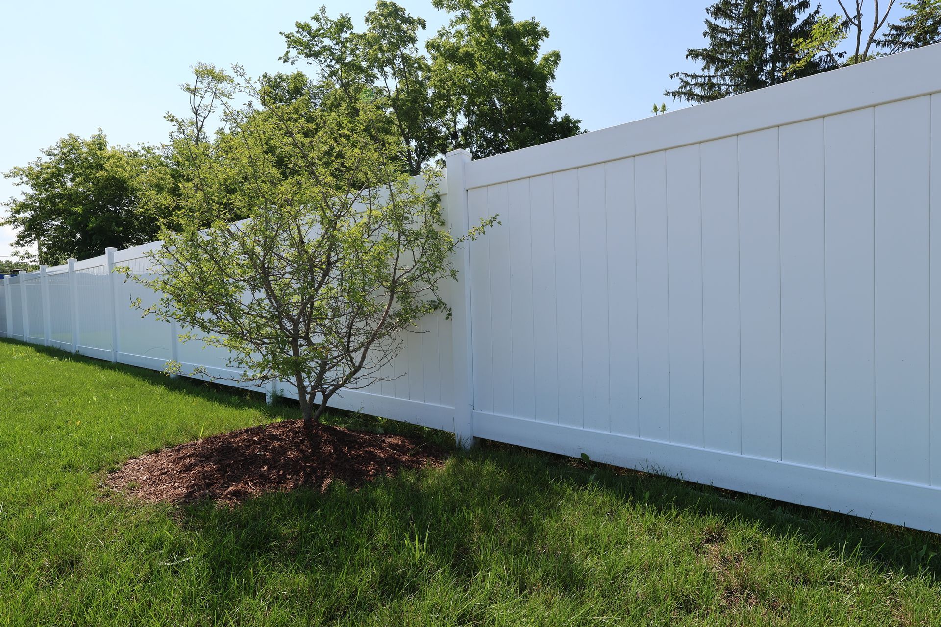 vinyl fence installation Illinois