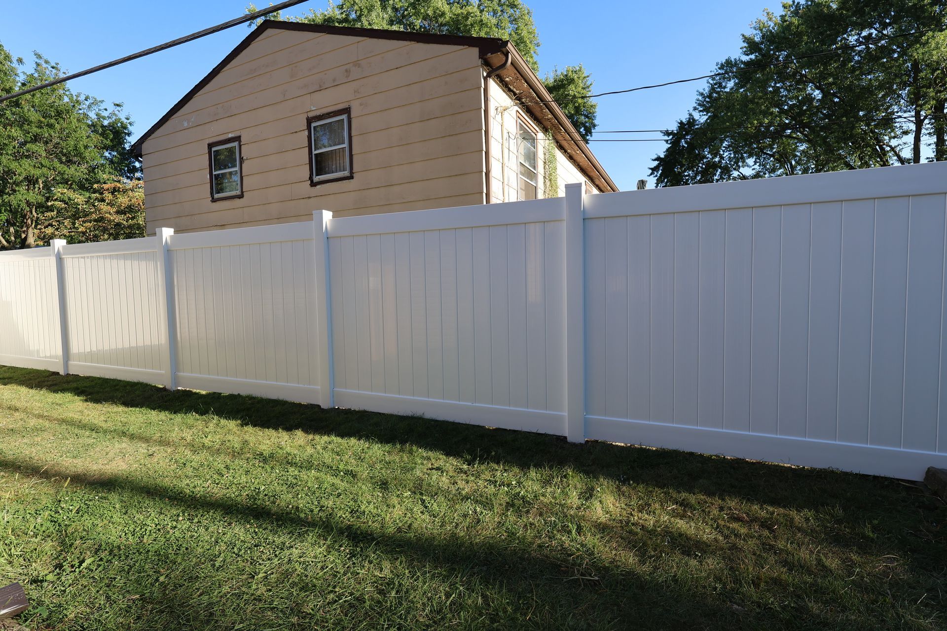 vinyl fence installation Illinois