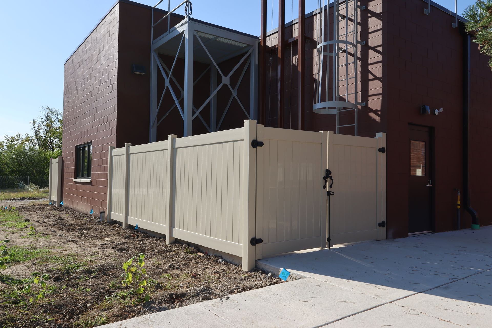 commercial dumpster enclosure installation Illinois