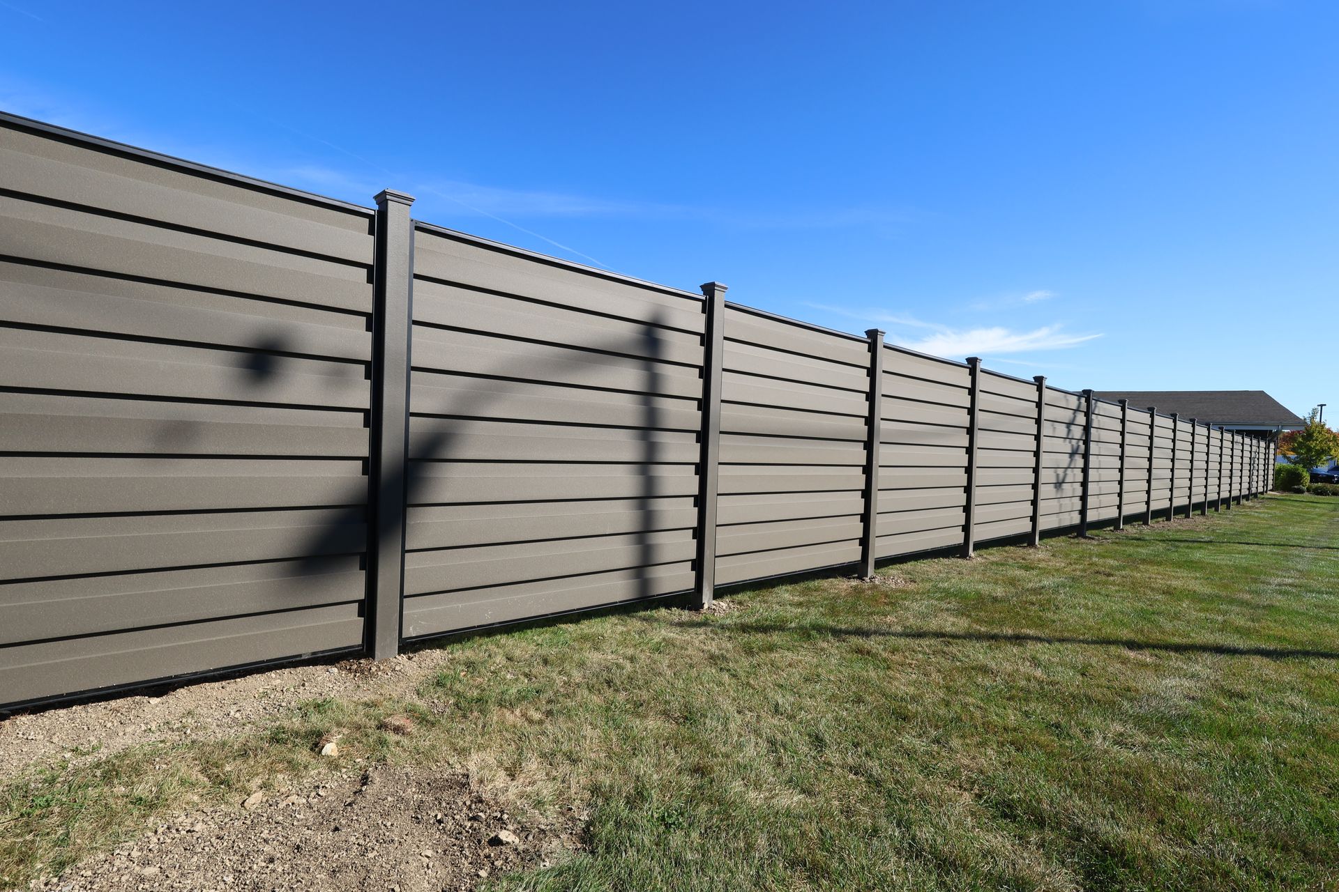 Composite fence installation Illinois