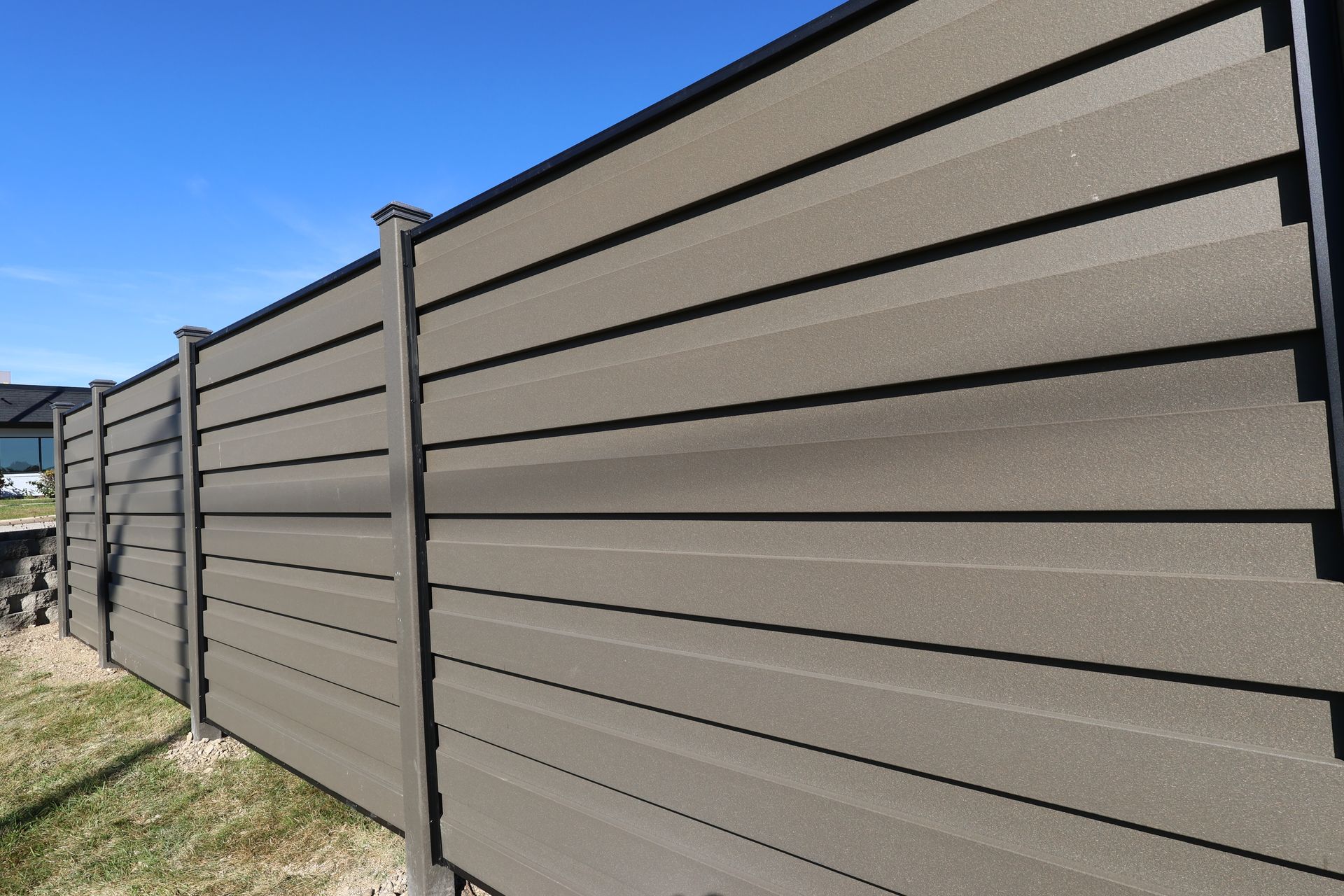 Composite fence installation Illinois