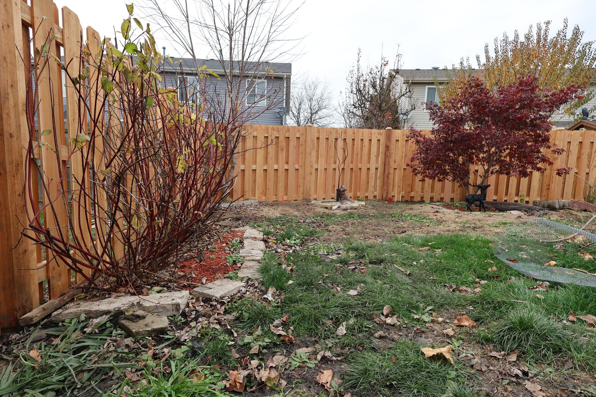 cedar fence installation Illinois