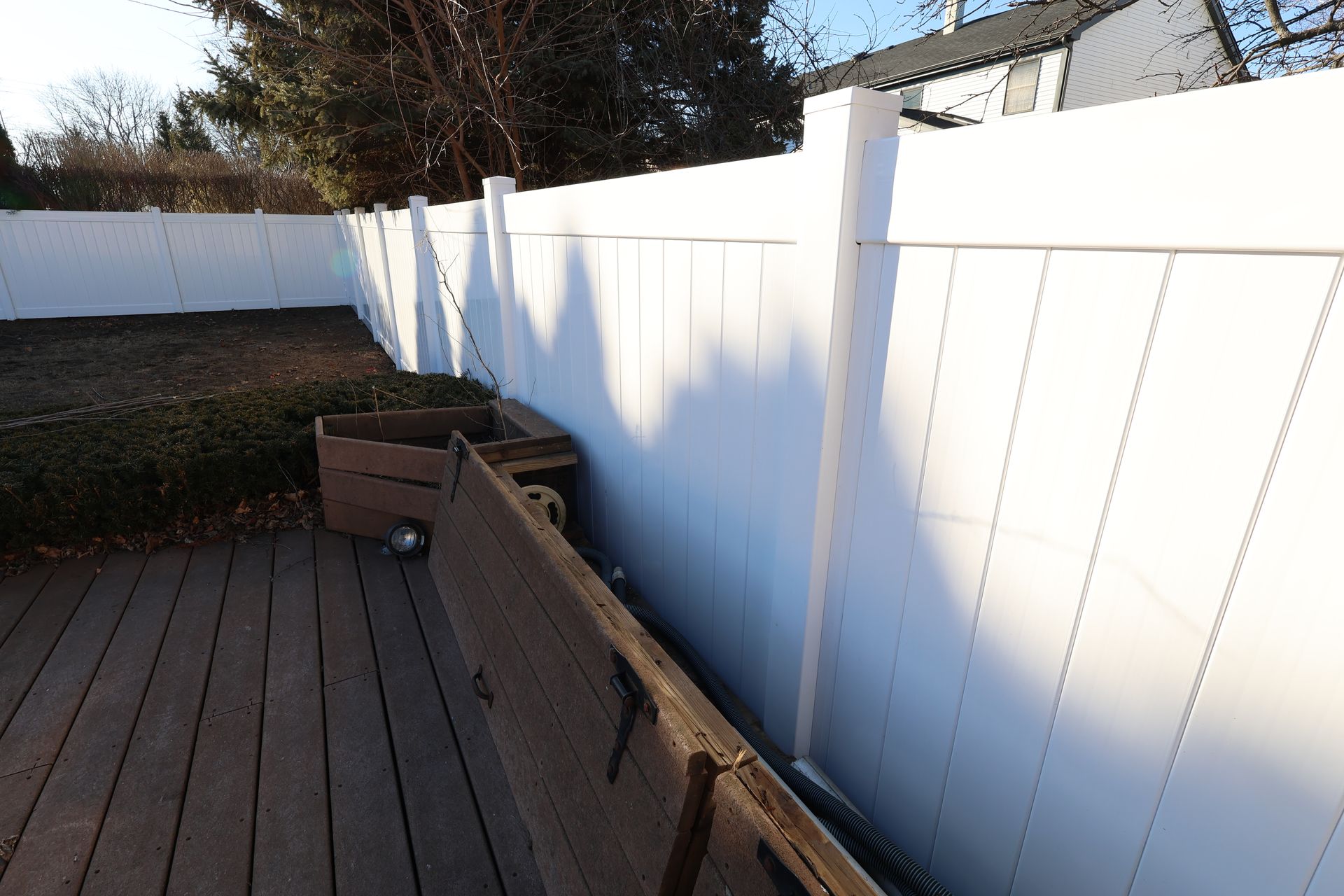 vinyl fence installation Illinois