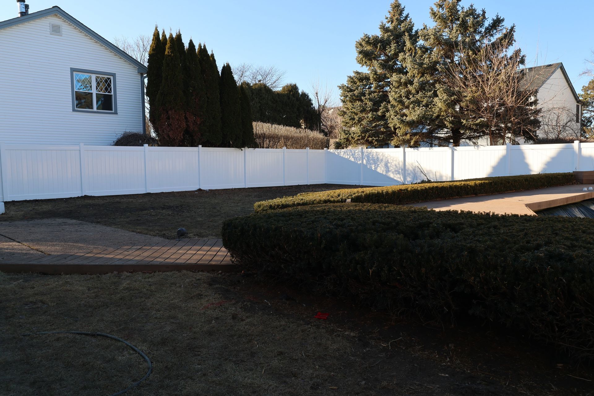 vinyl fence installation Illinois