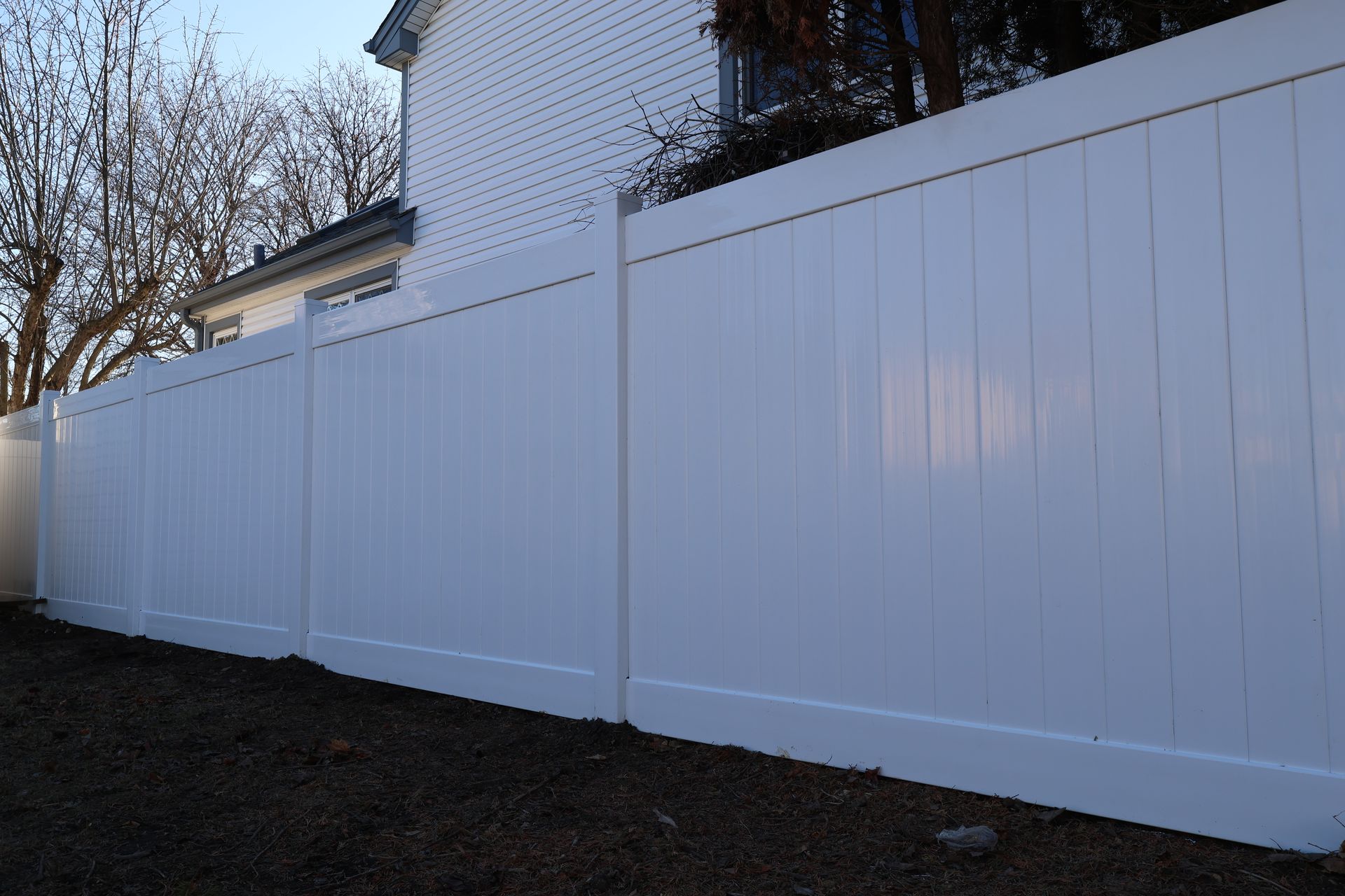 vinyl fence installation Illinois
