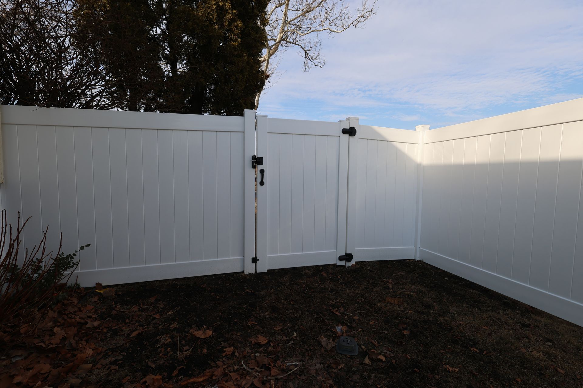 vinyl fence installation Illinois