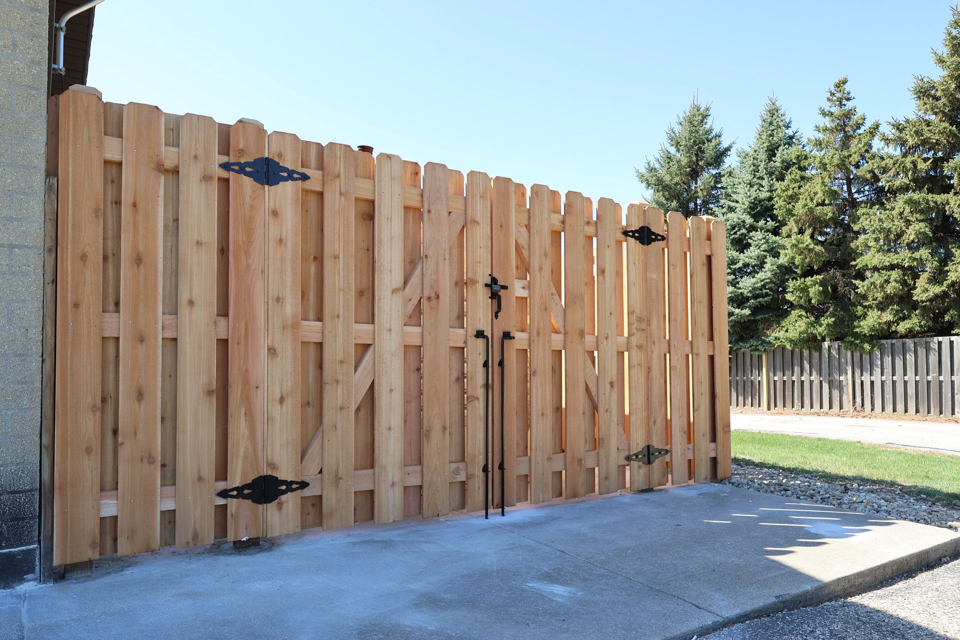 cedar fence installation Illinois