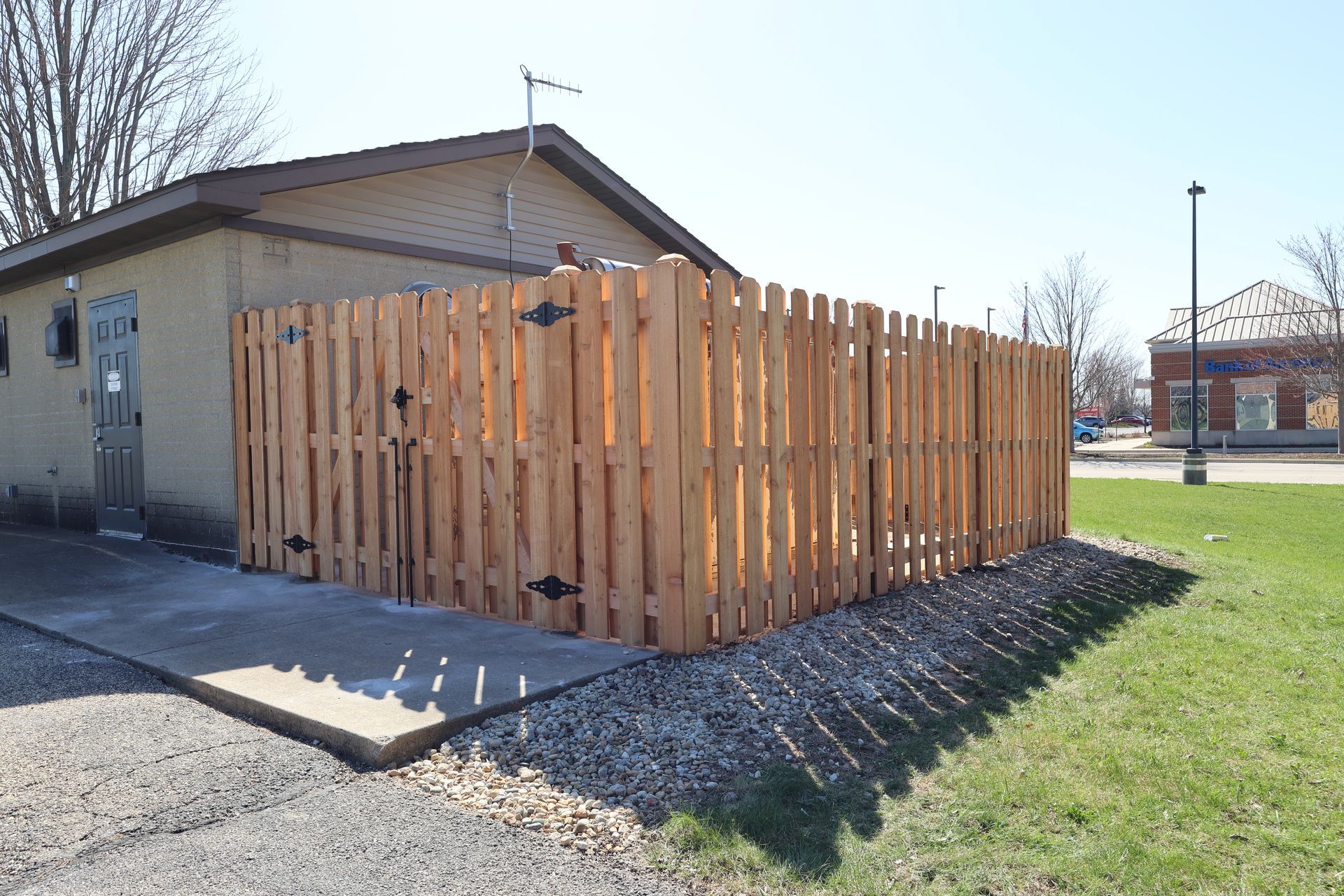 cedar fence installation Illinois