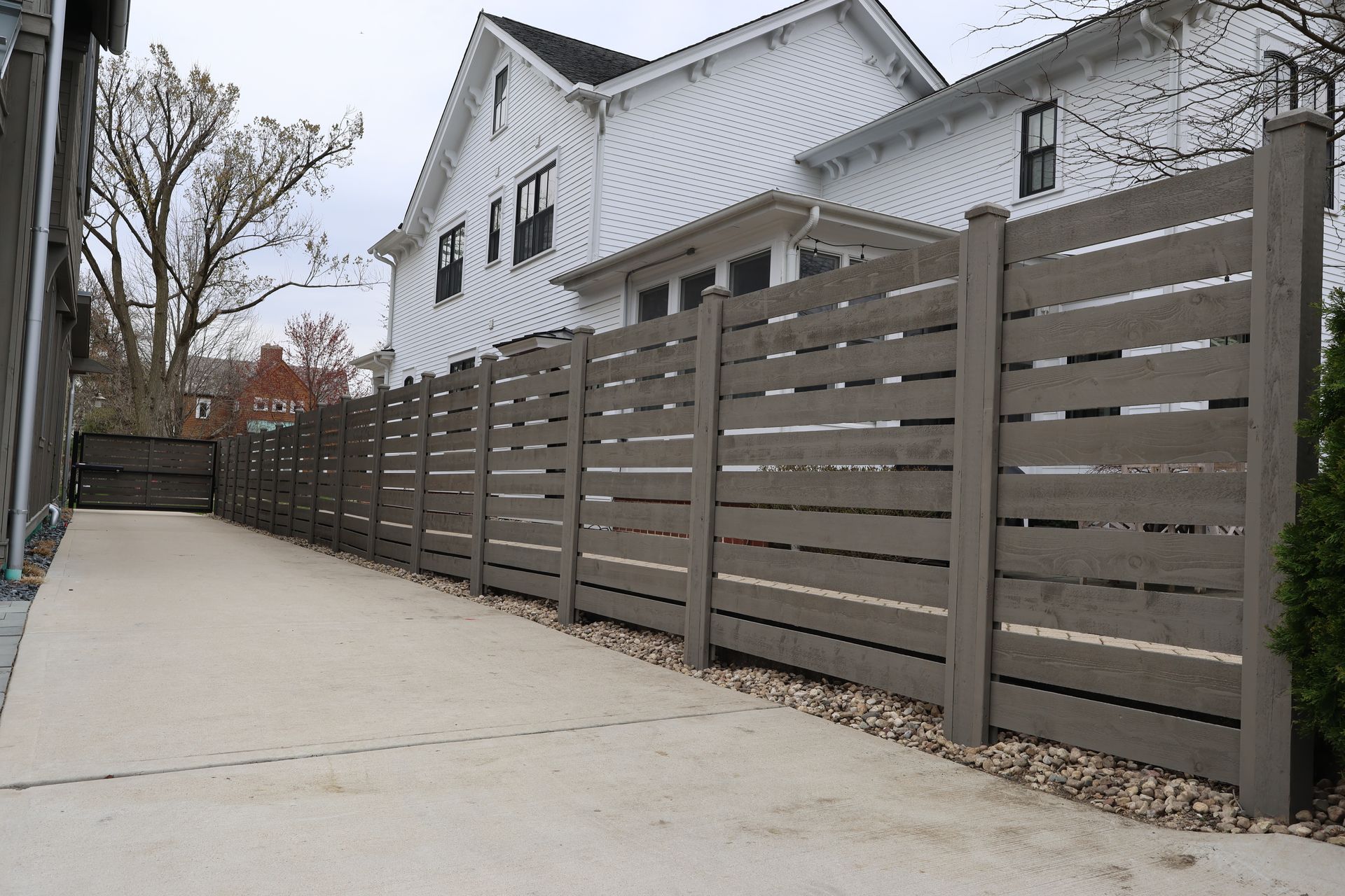 cedar fence installation Illinois