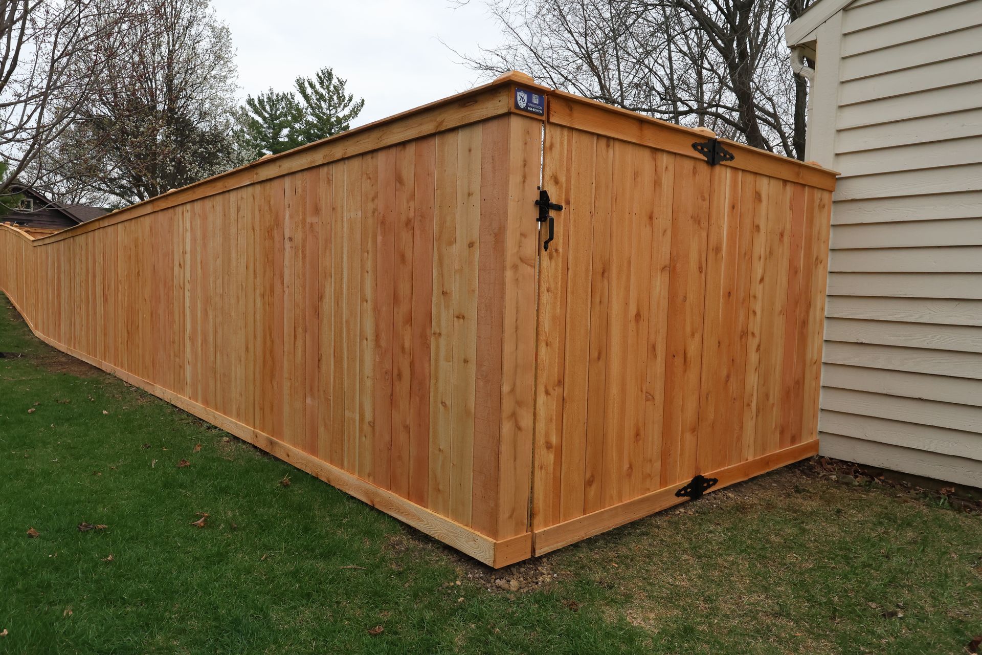 cedar fence installation Illinois