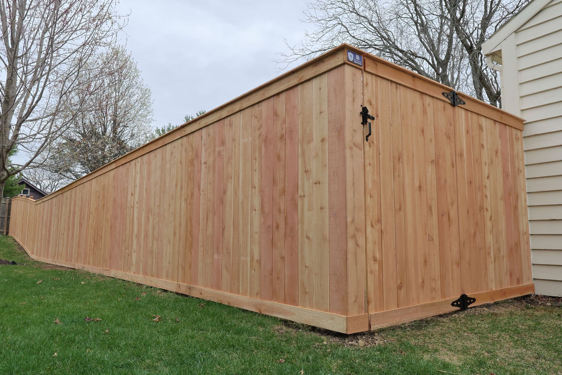 cedar fence installation Illinois