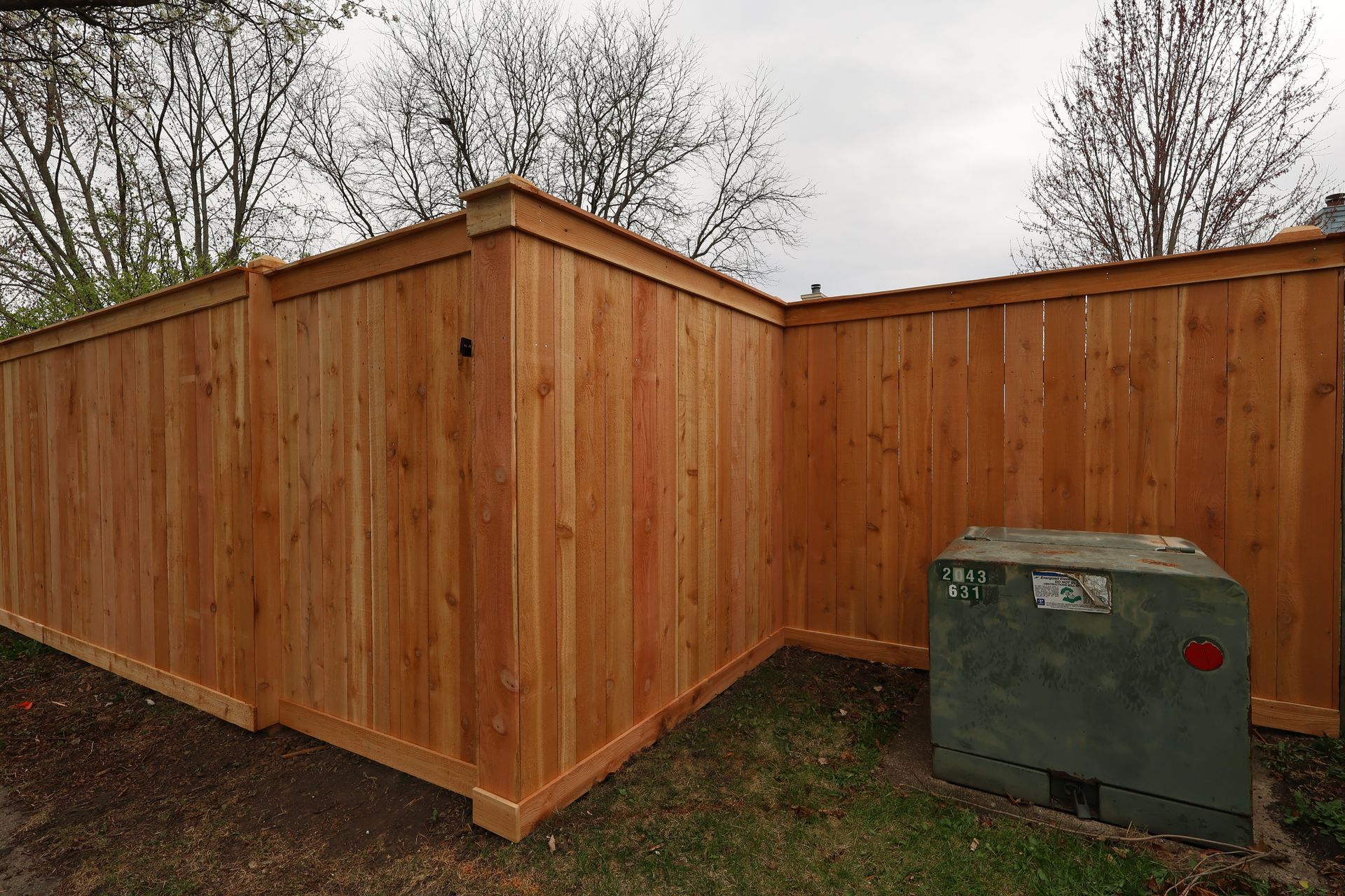cedar fence installation Illinois