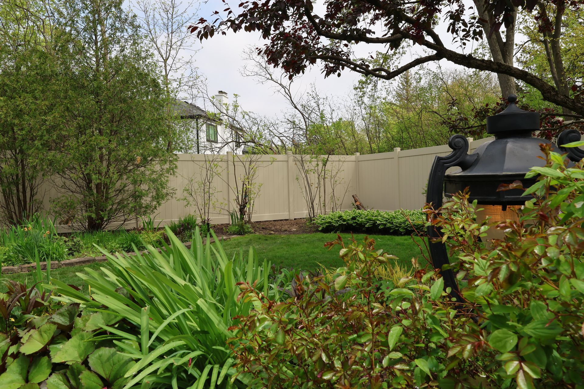 vinyl fence installation Illinois