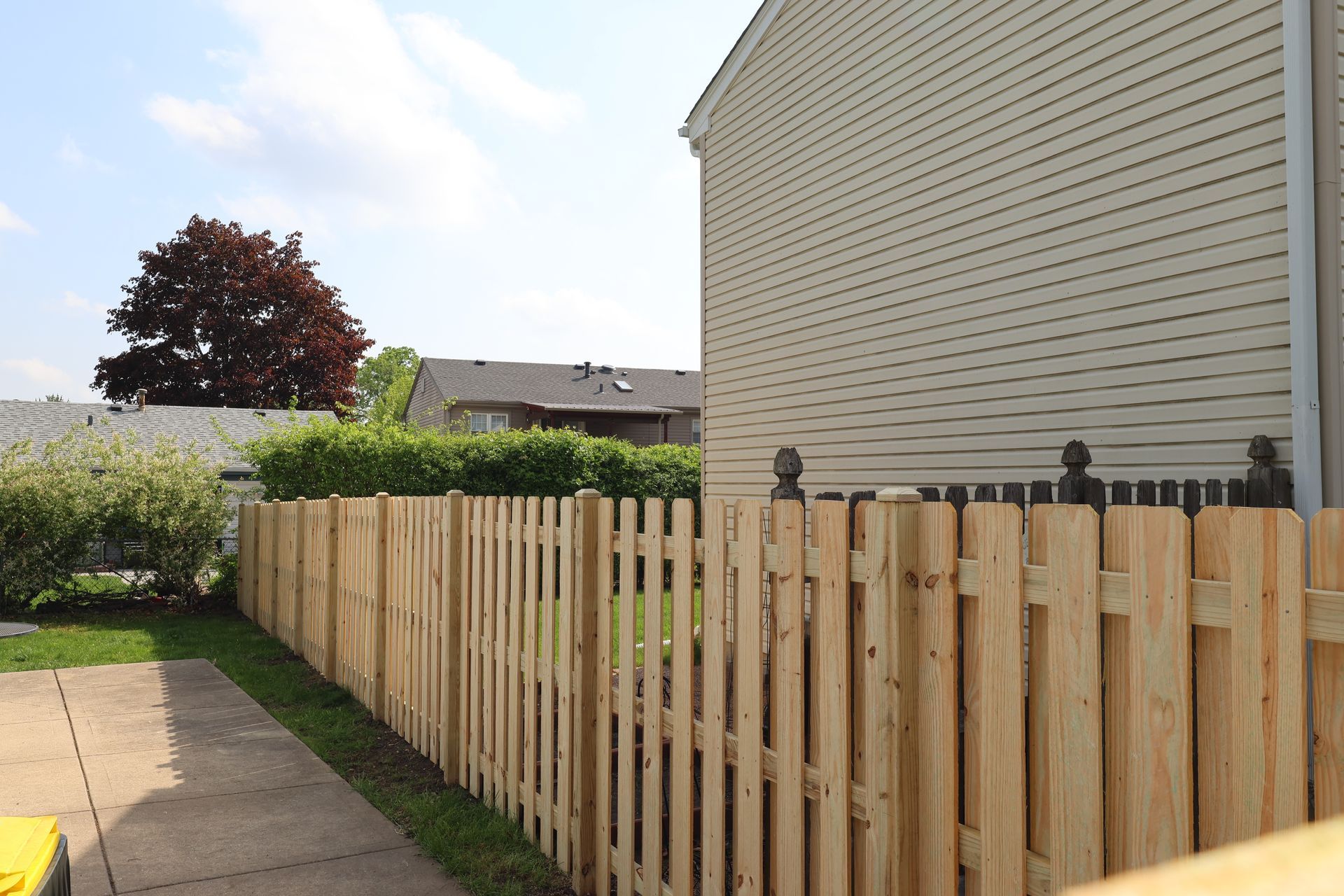wood fence installation Illinois