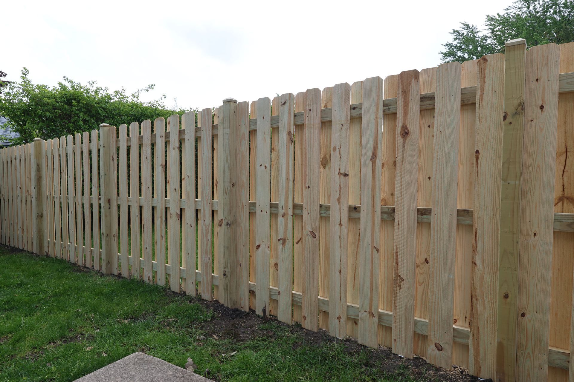 wood fence installation Illinois