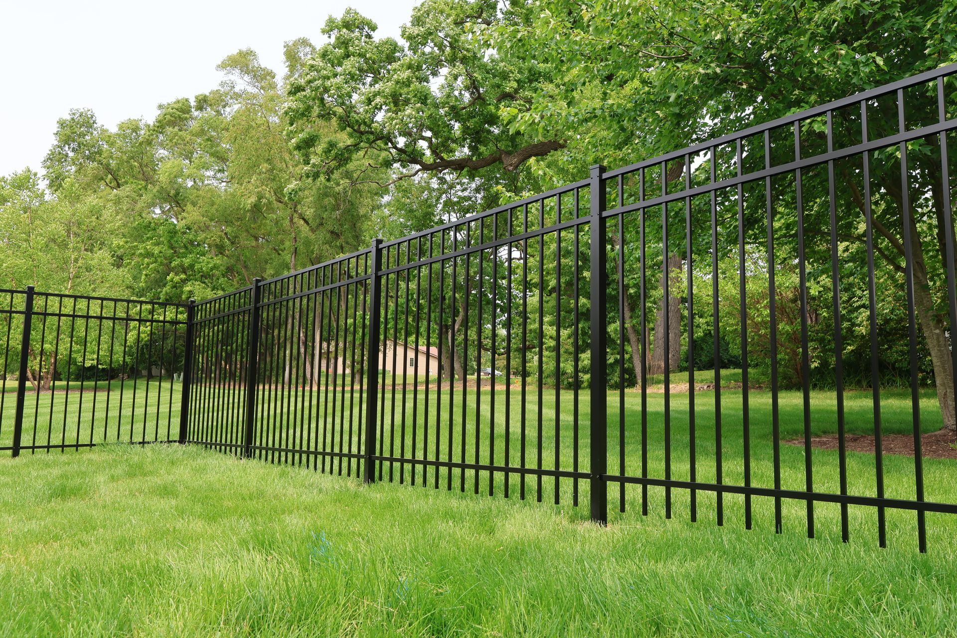 aluminum fence installation Illinois