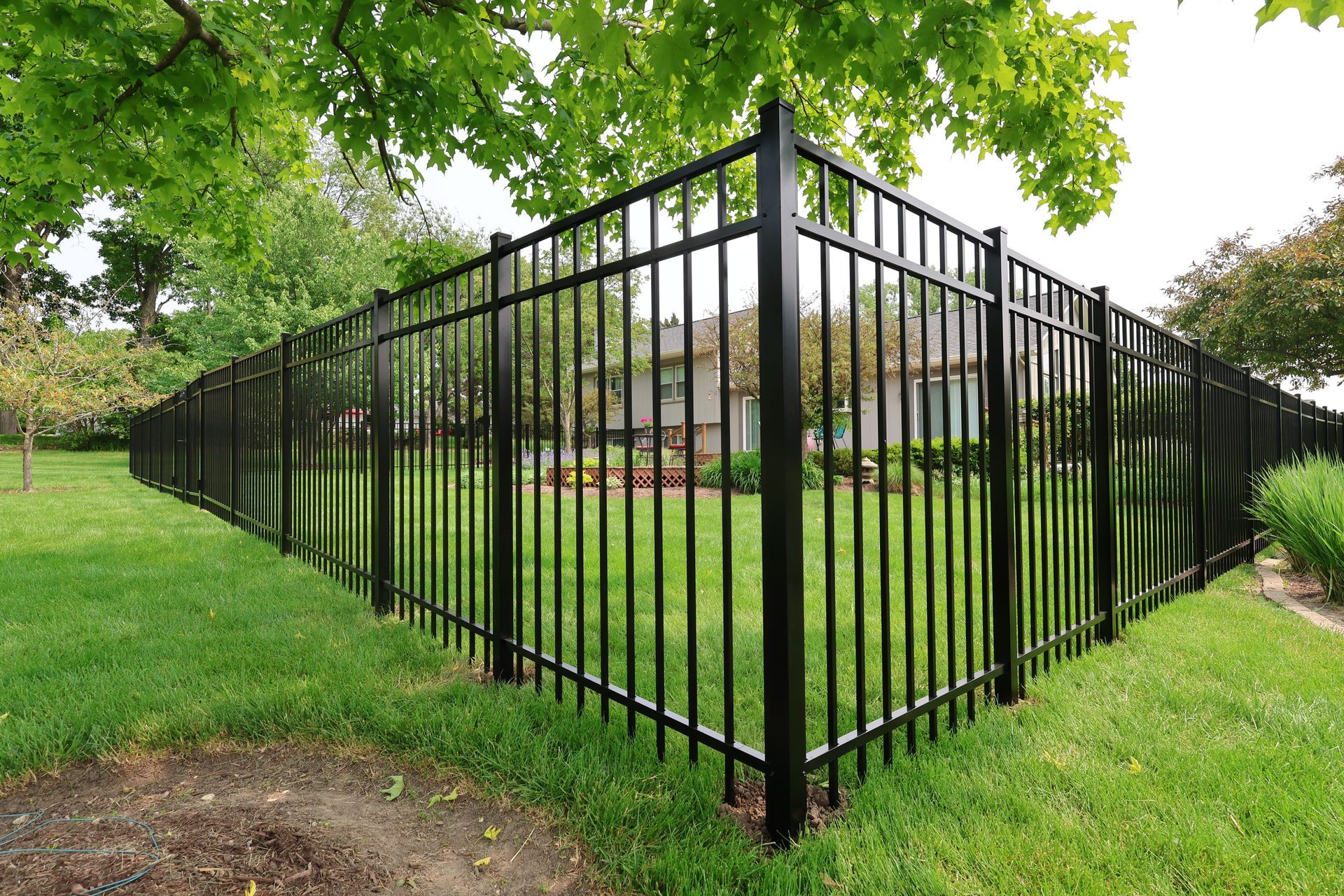 aluminum fence installation Illinois