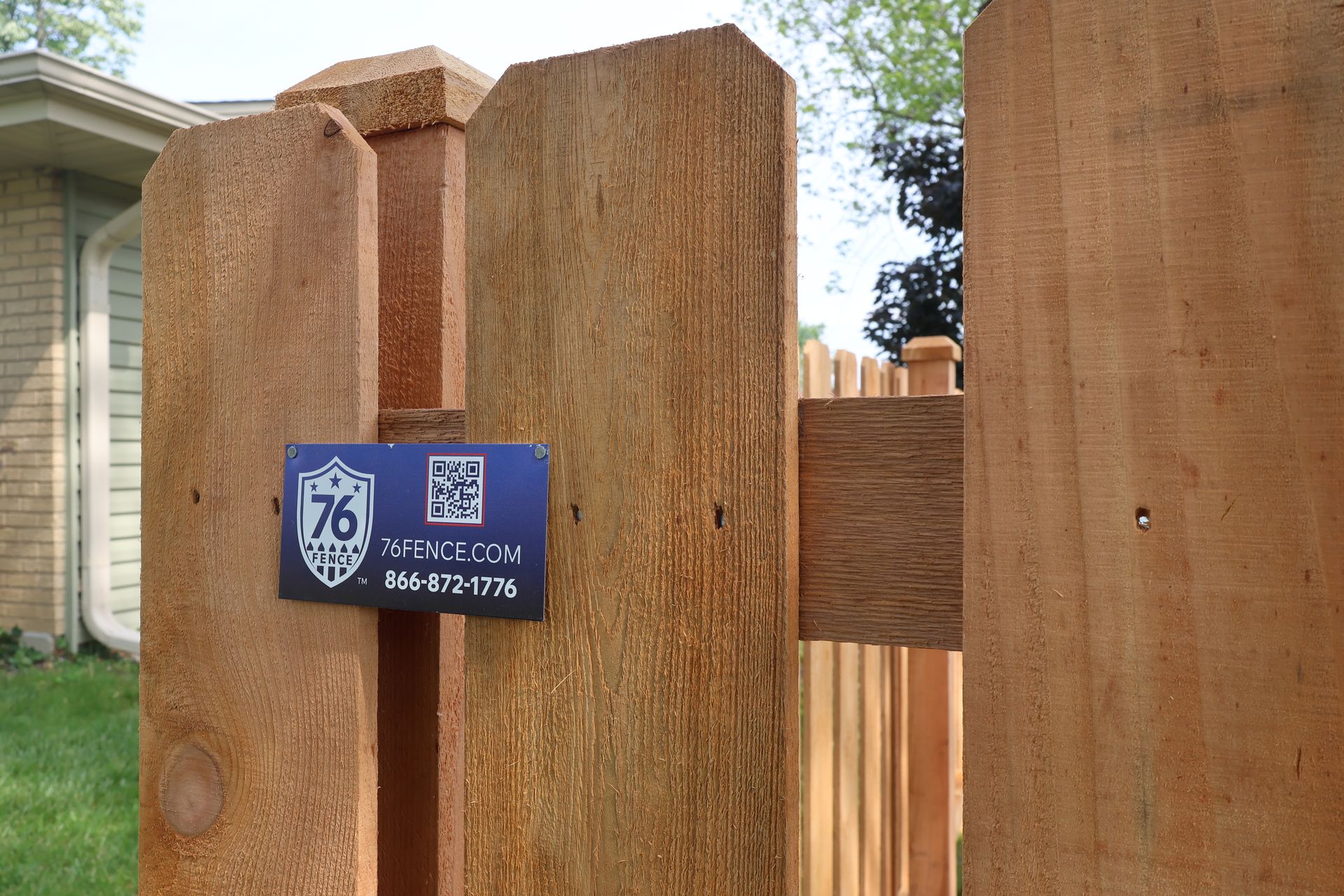 cedar fence installation Illinois