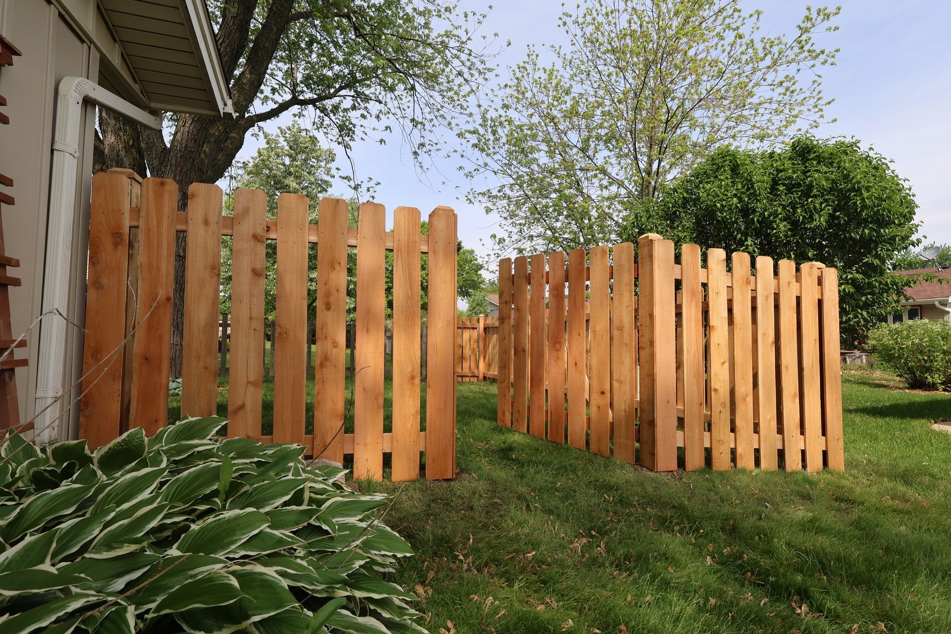 cedar fence installation Illinois