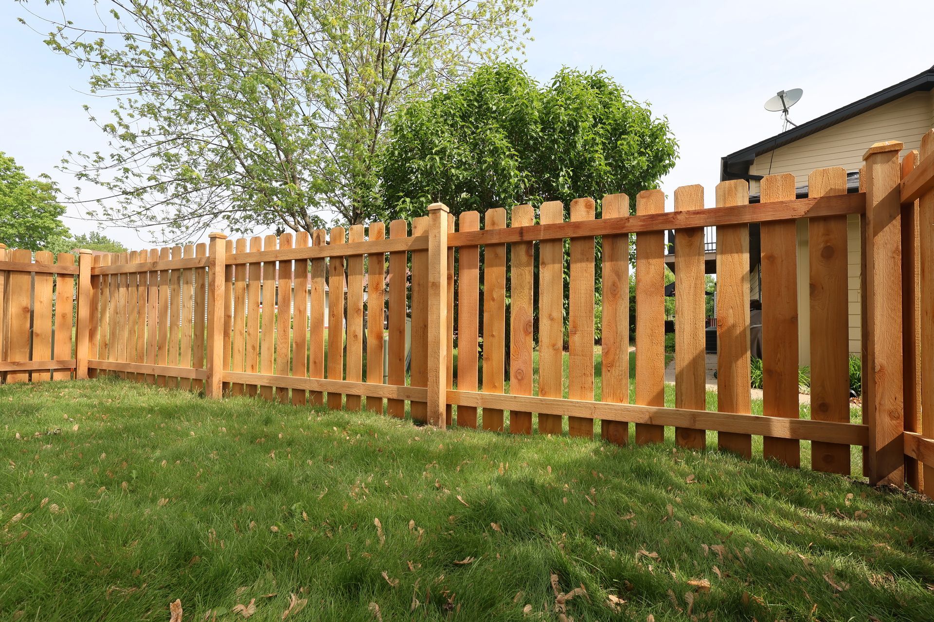 cedar fence installation Illinois