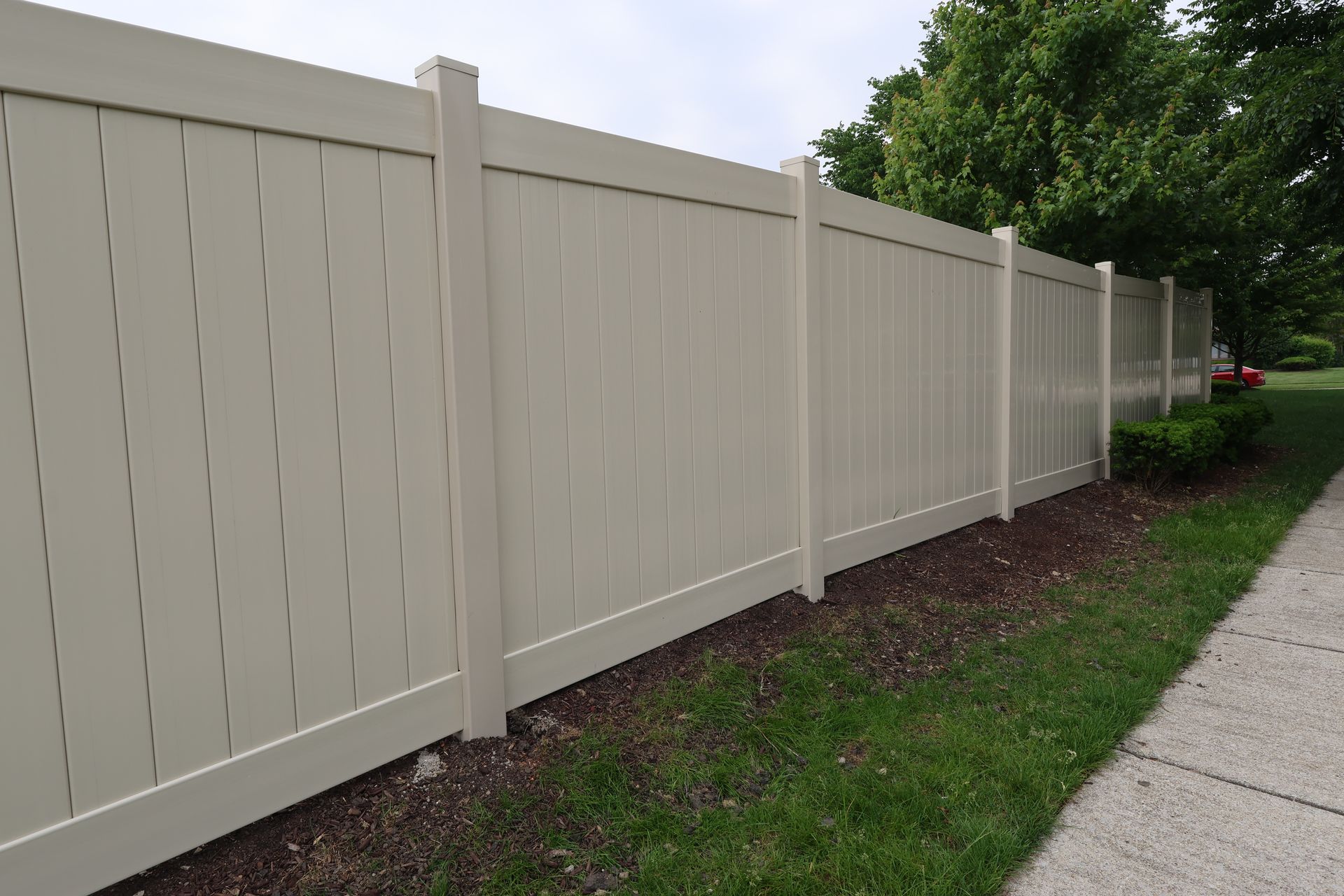 vinyl fence installation Illinois