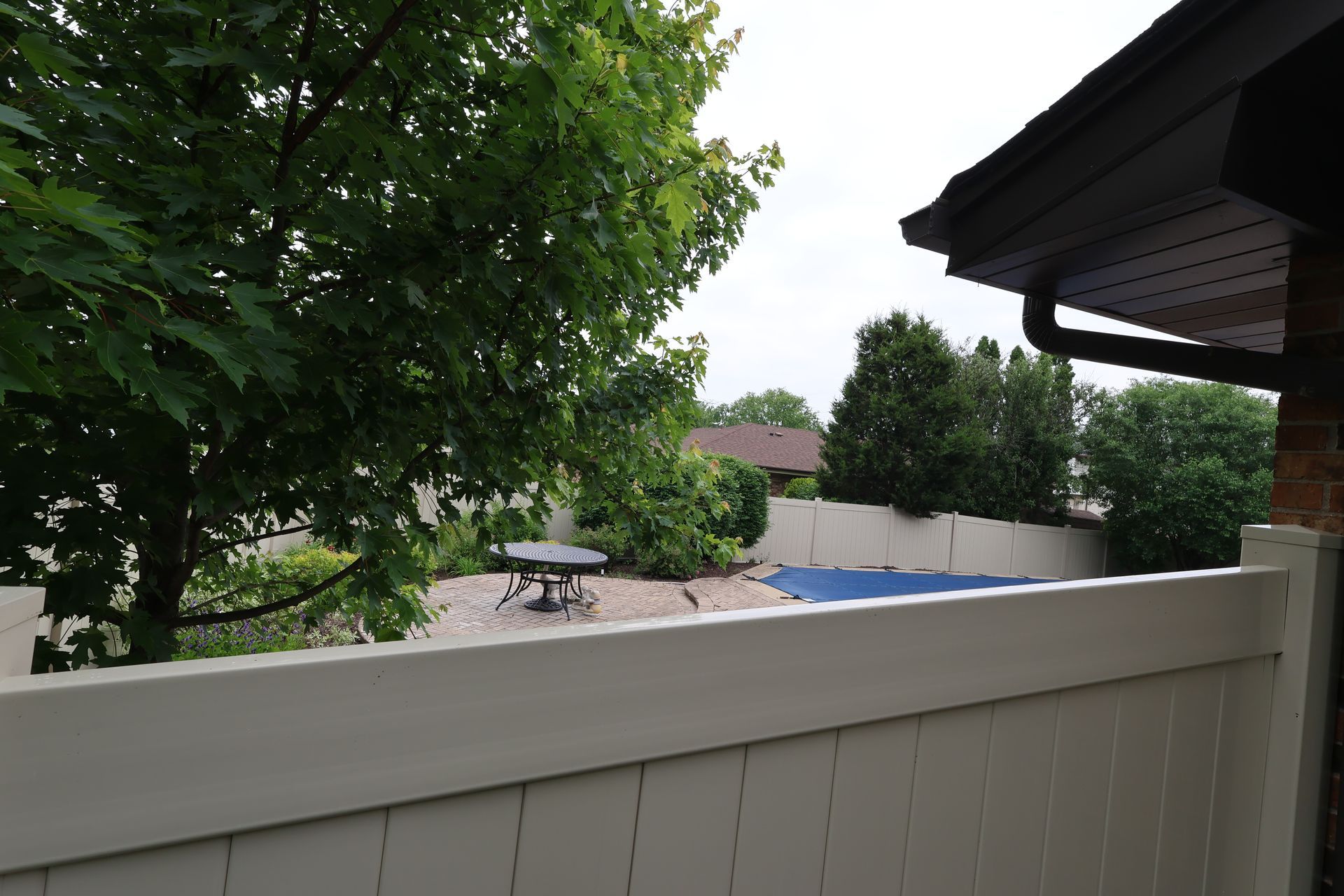 vinyl fence installation Illinois