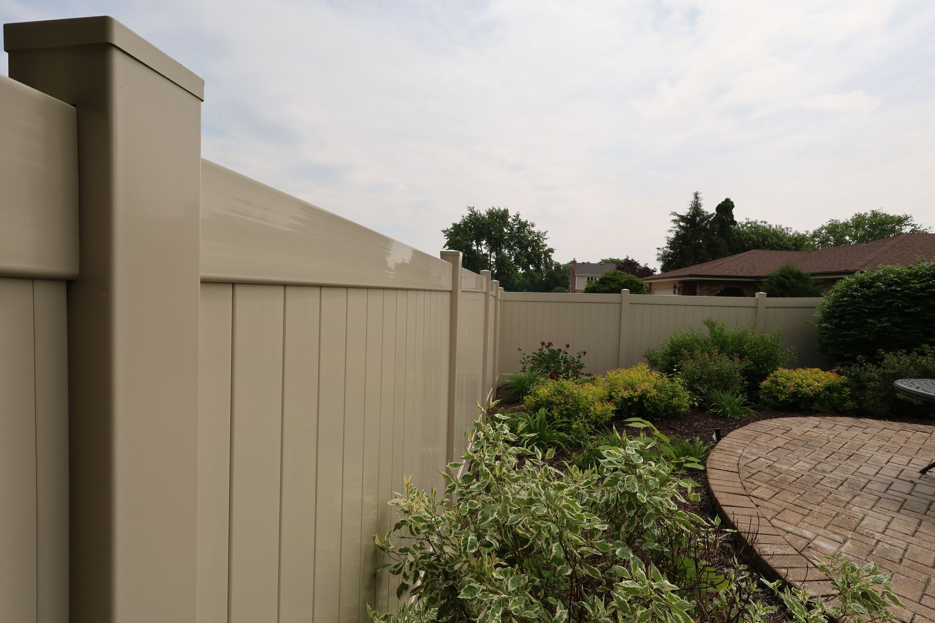 vinyl fence installation Illinois