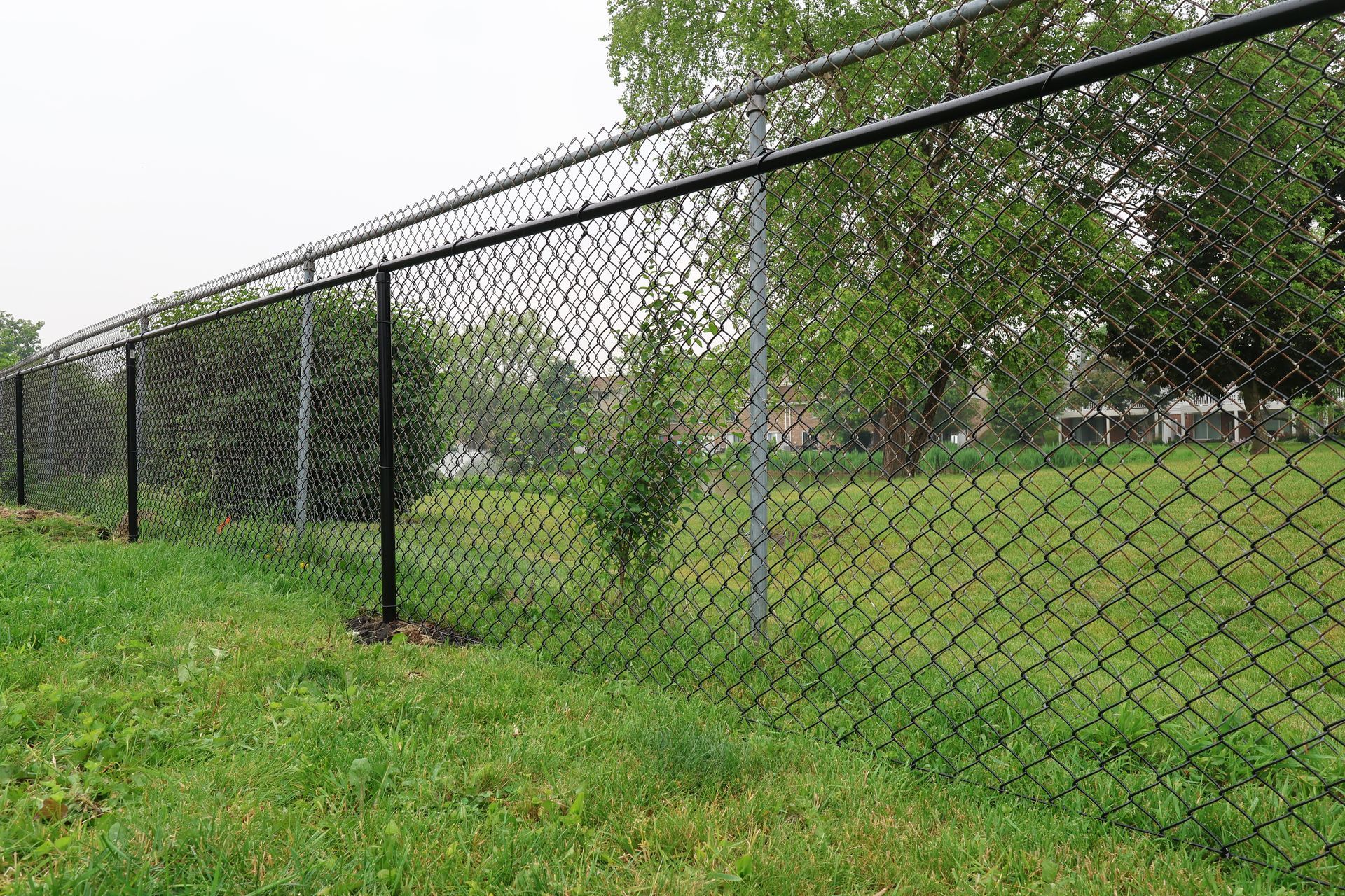 chain link fence installation Illinois