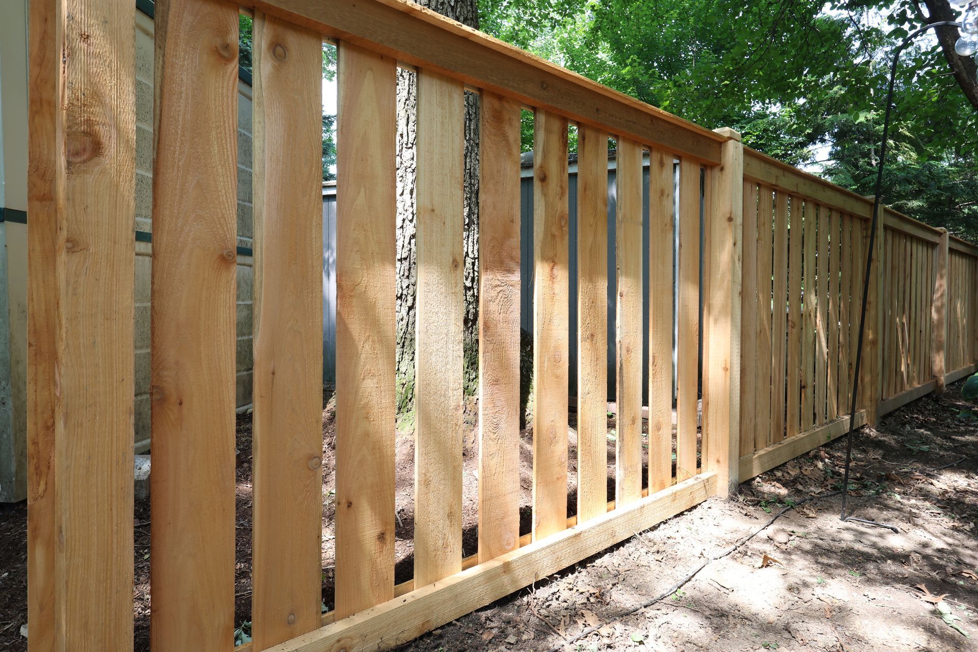 cedar fence installation Illinois