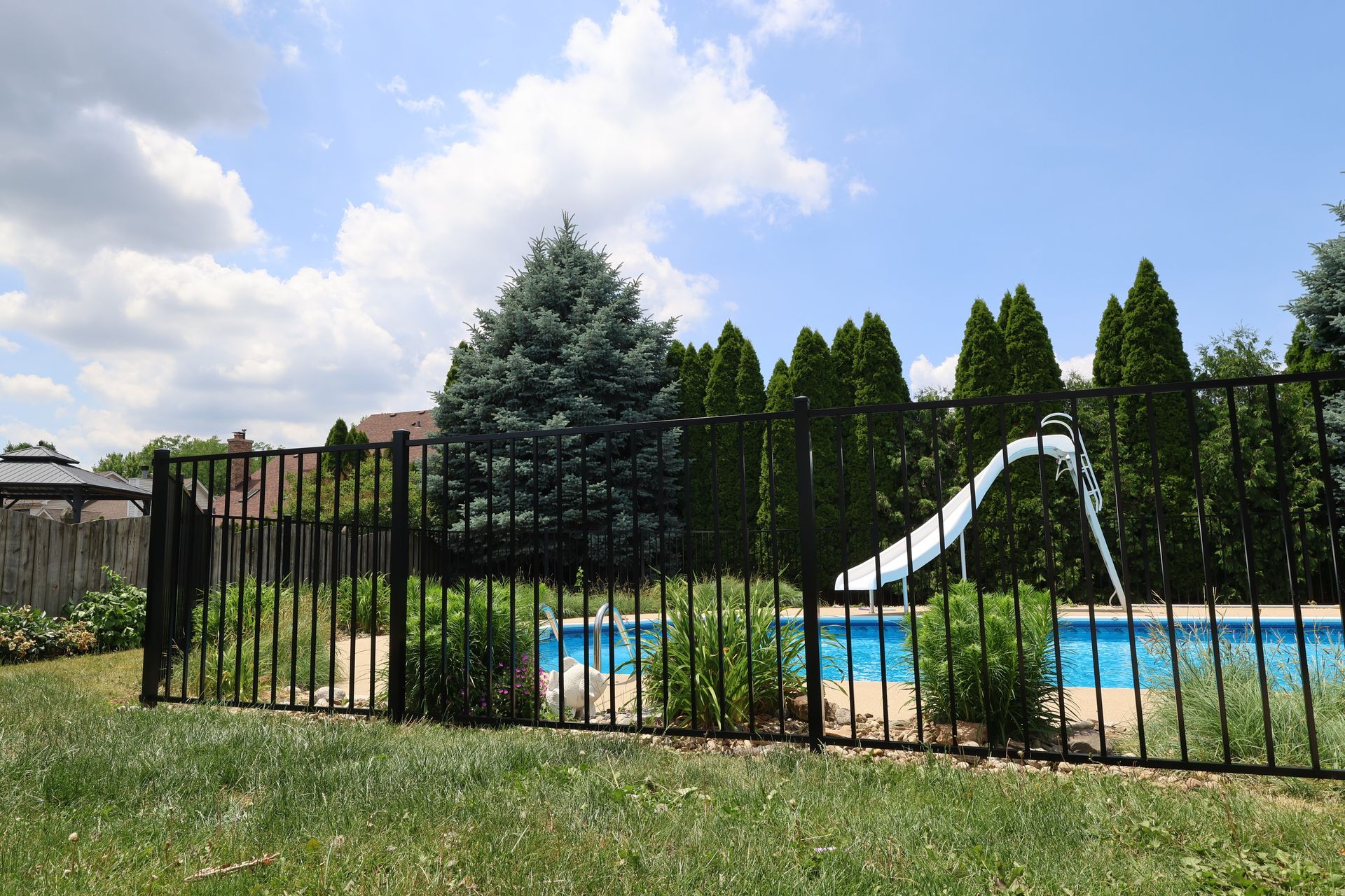 aluminum fence installation Illinois