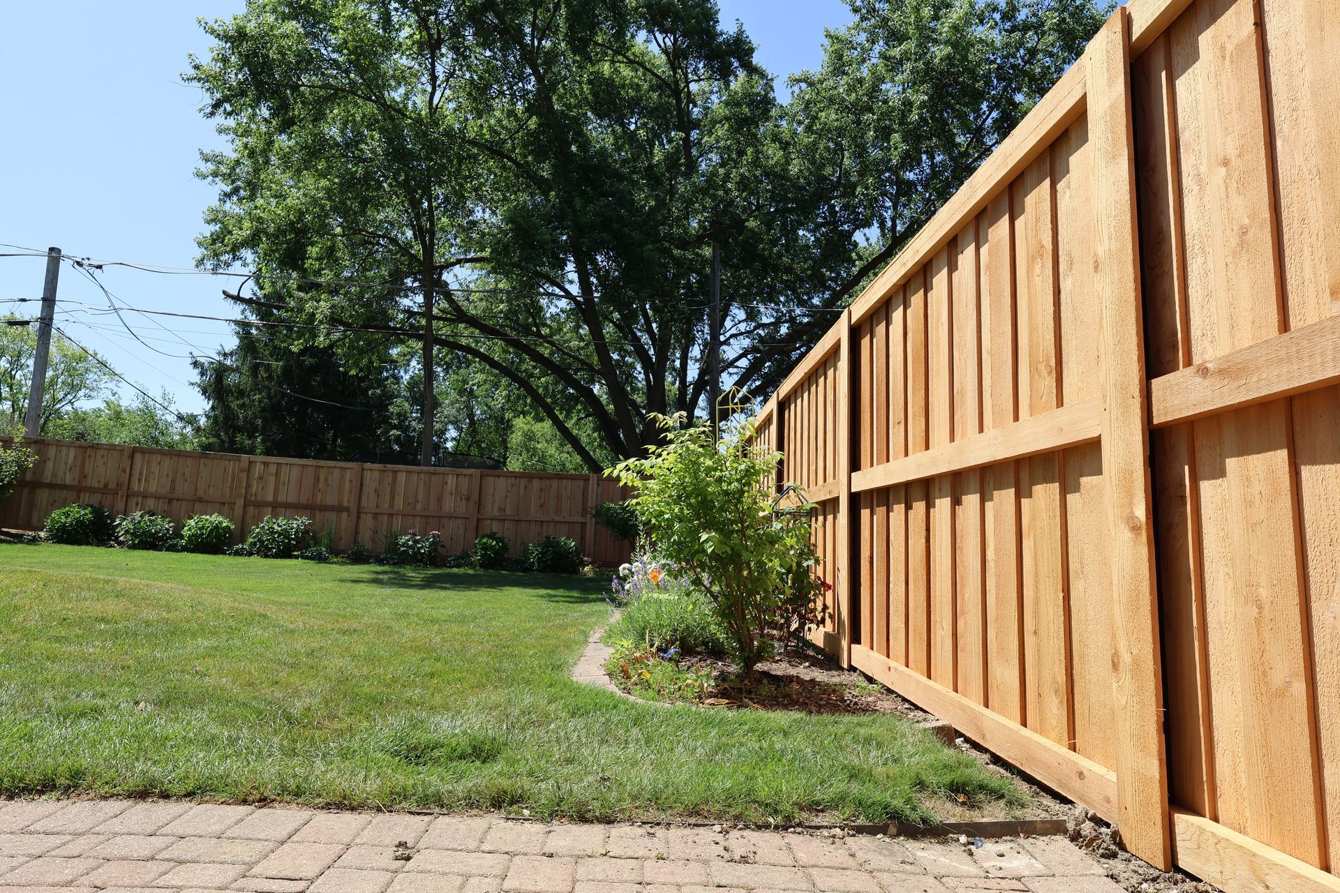 cedar fence installation Illinois