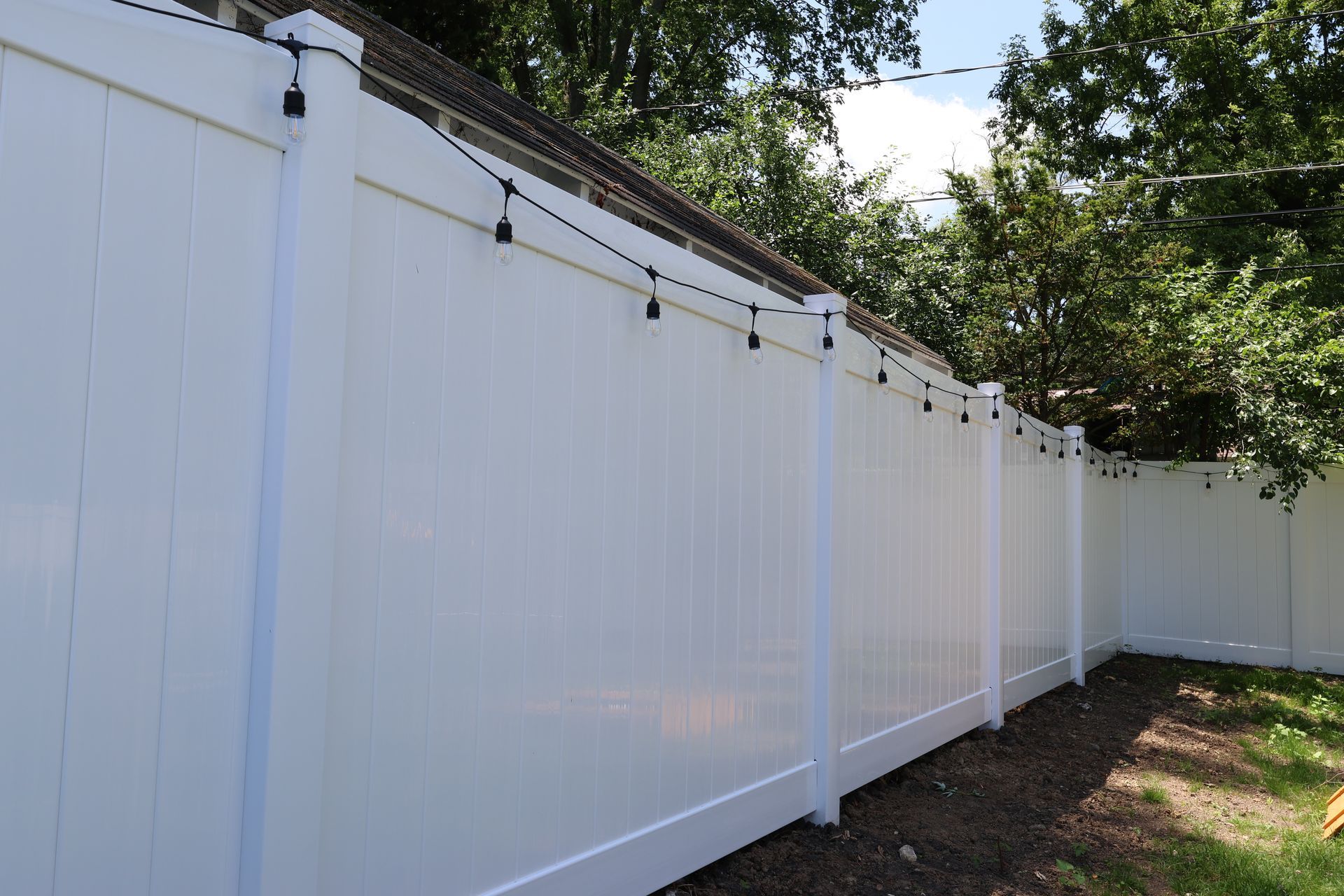 vinyl fence installation Illinois