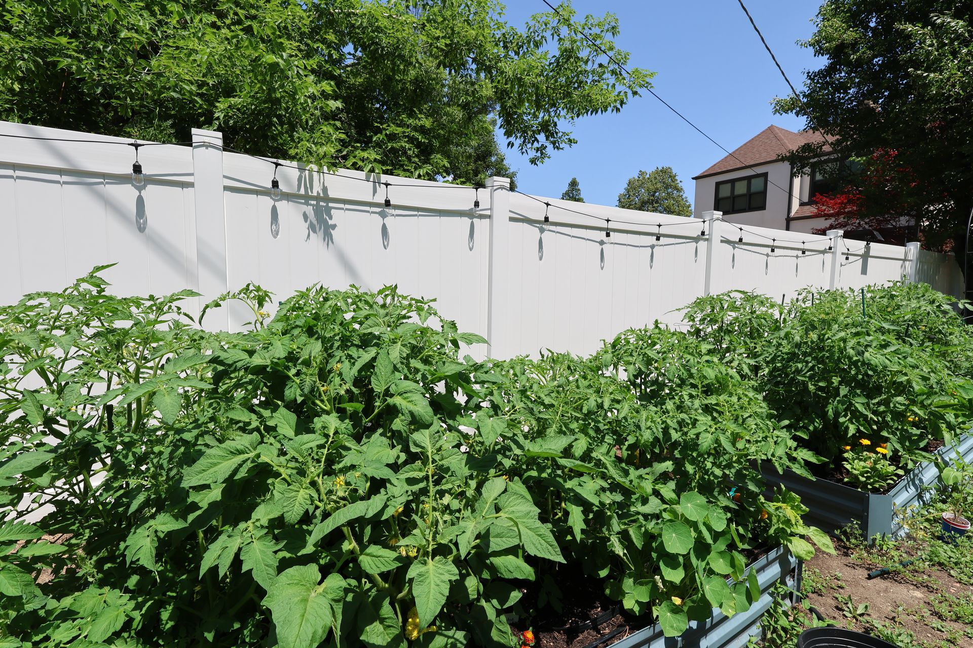 vinyl fence installation Illinois
