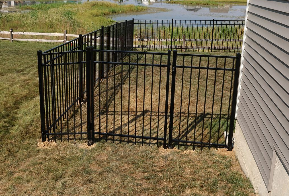 gate installation fence gaps slope