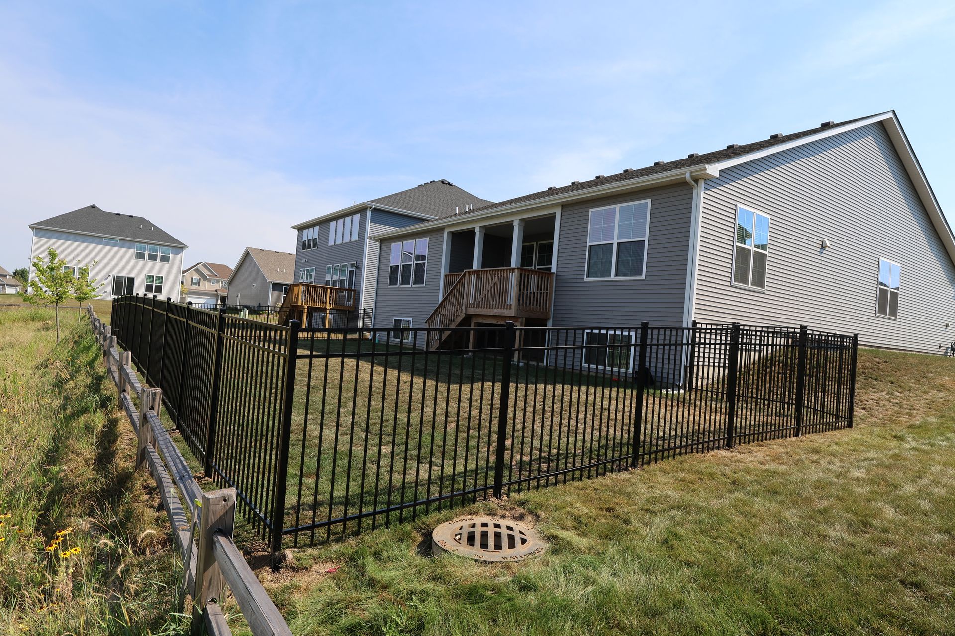 aluminum fence installation Illinois