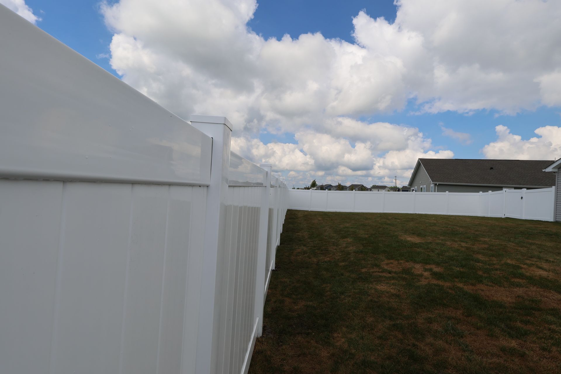 vinyl fence installation Illinois