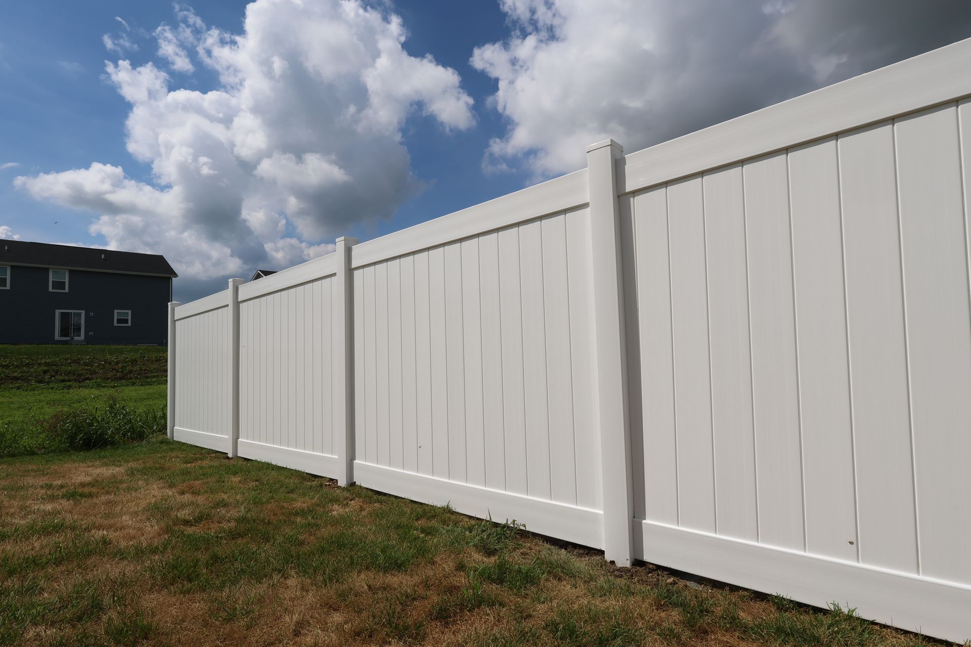 vinyl fence installation Illinois