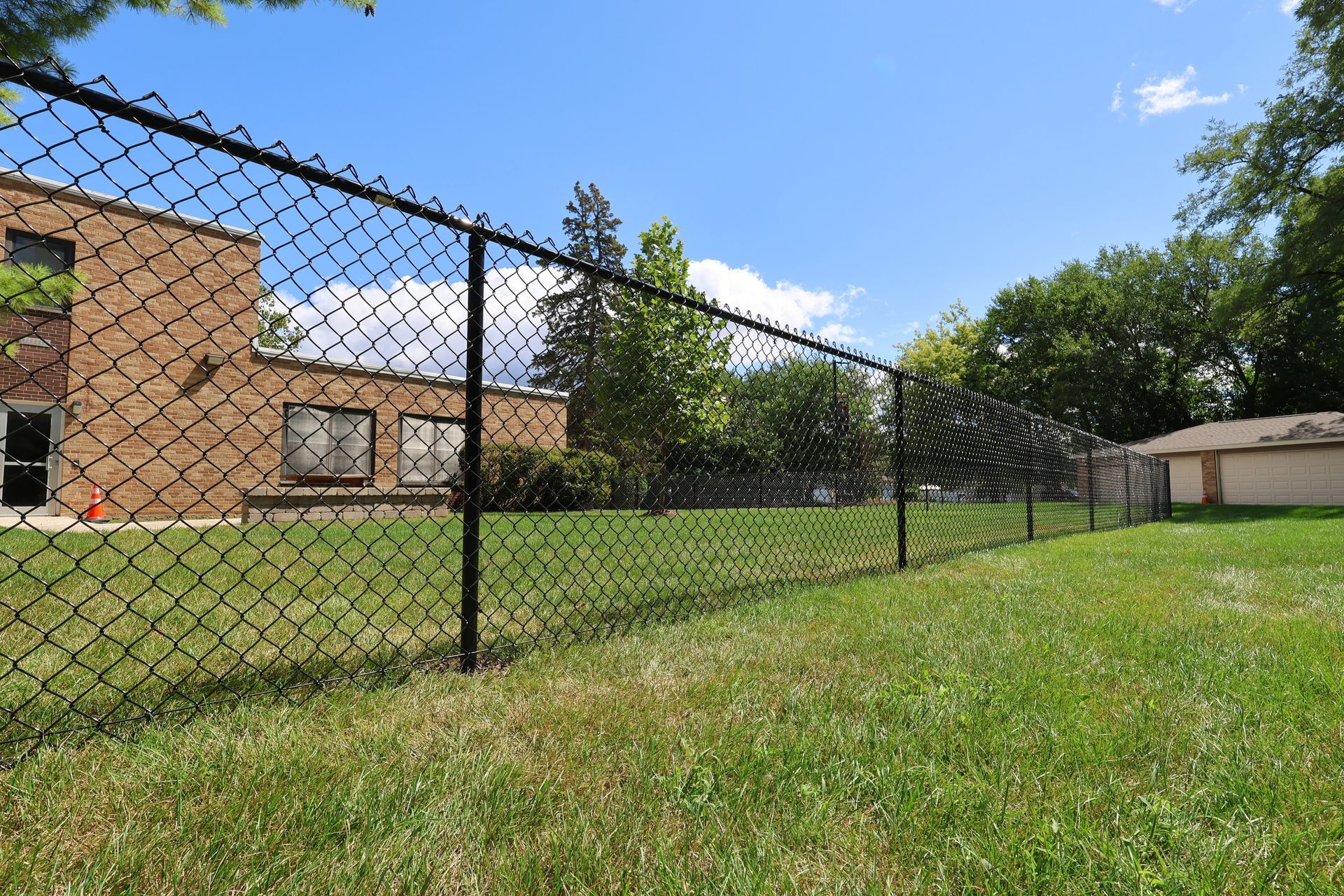 chain link fence installation Illinois