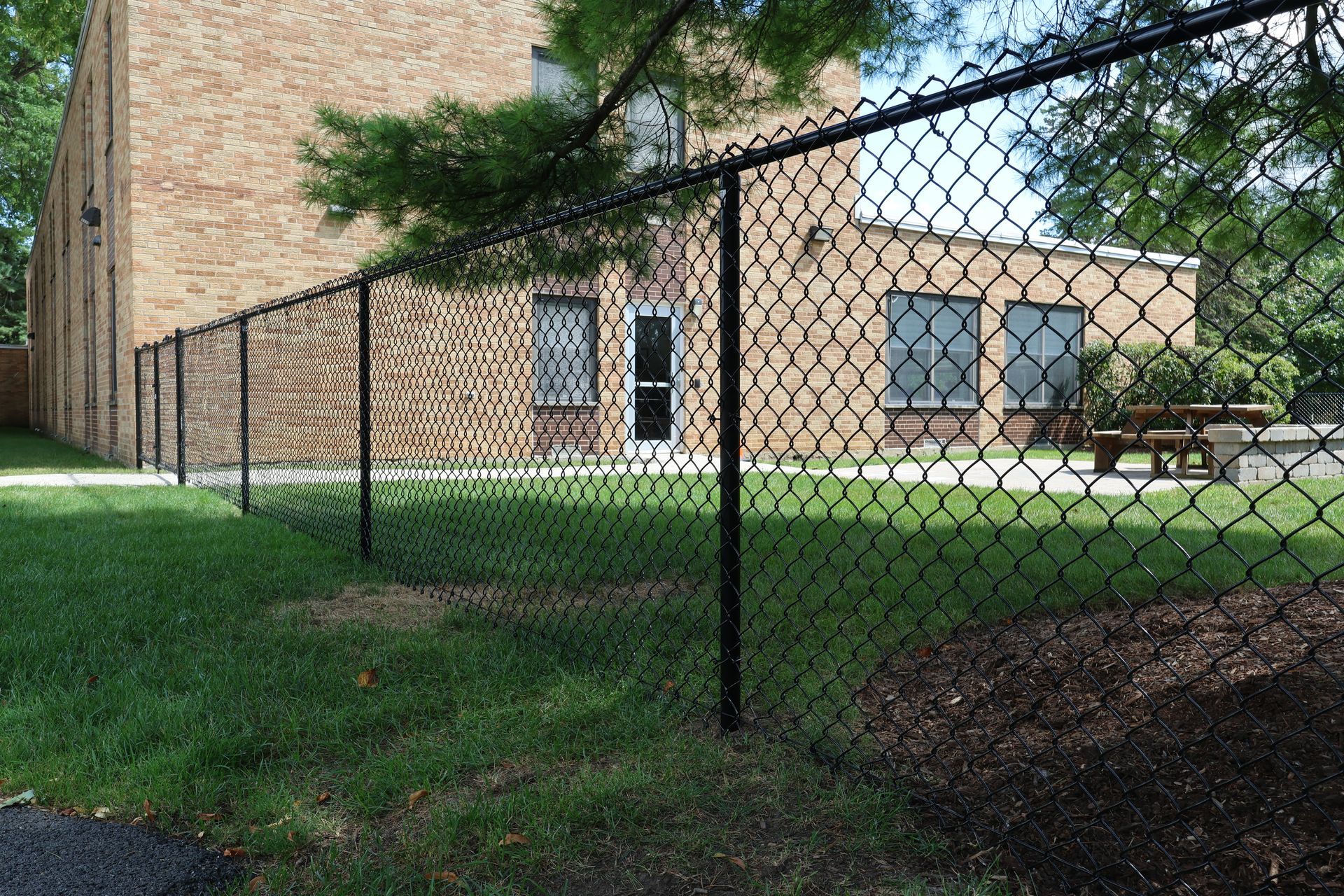 chain link fence installation Illinois