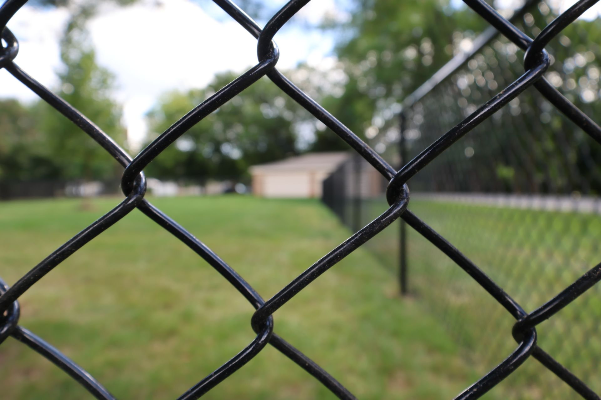 chain link fence installation Illinois