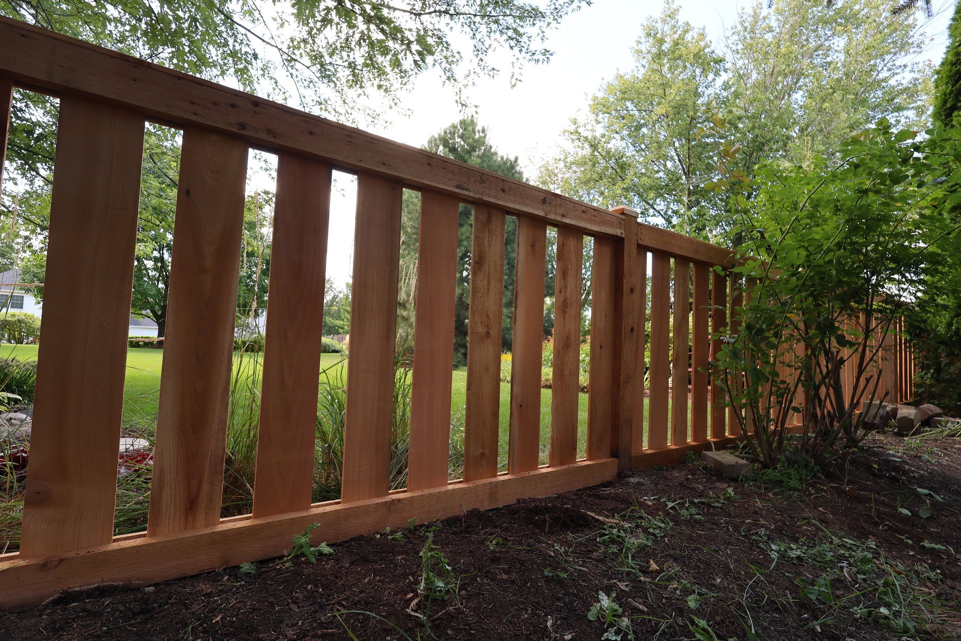 cedar fence installation Illinois