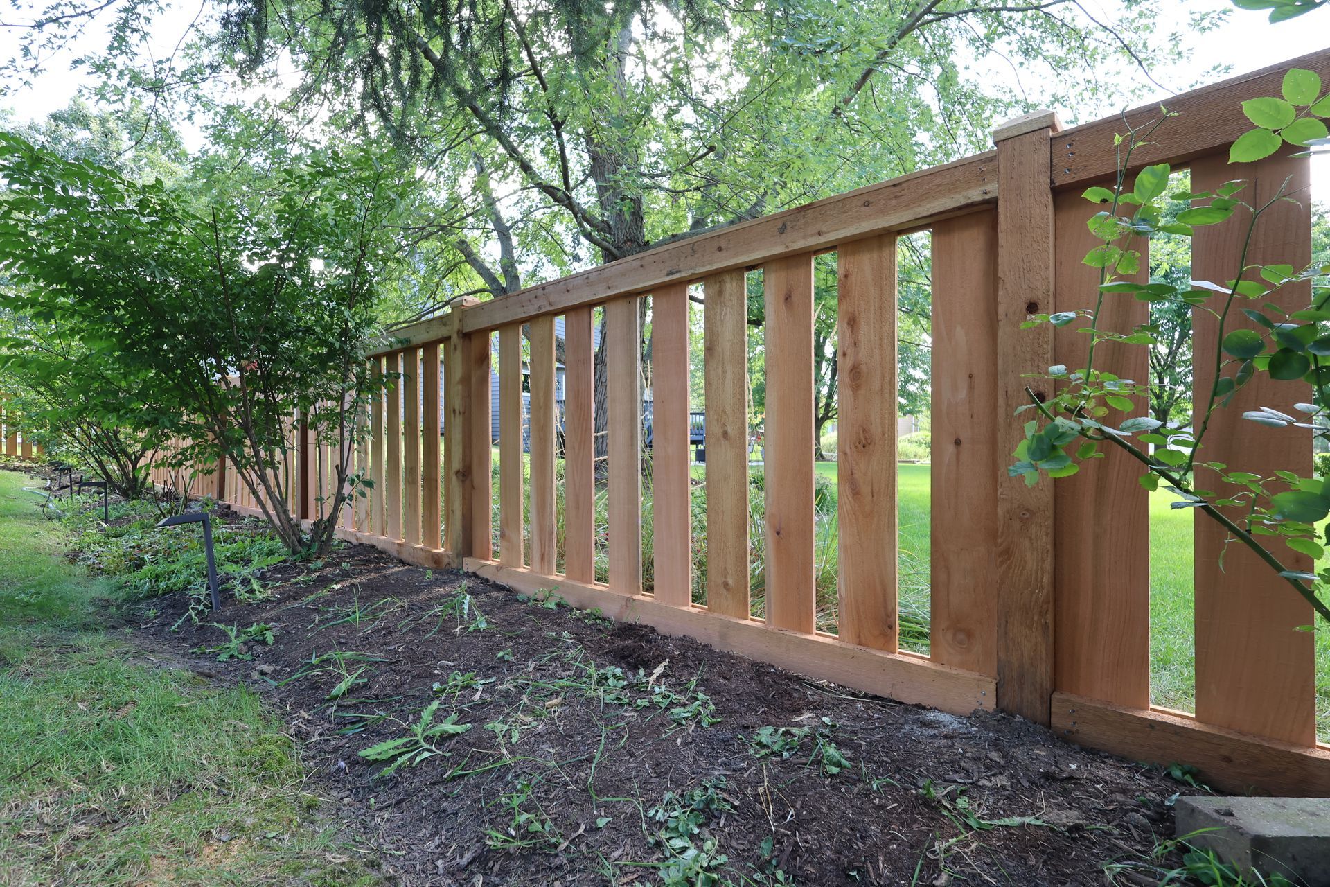 cedar fence installation Illinois