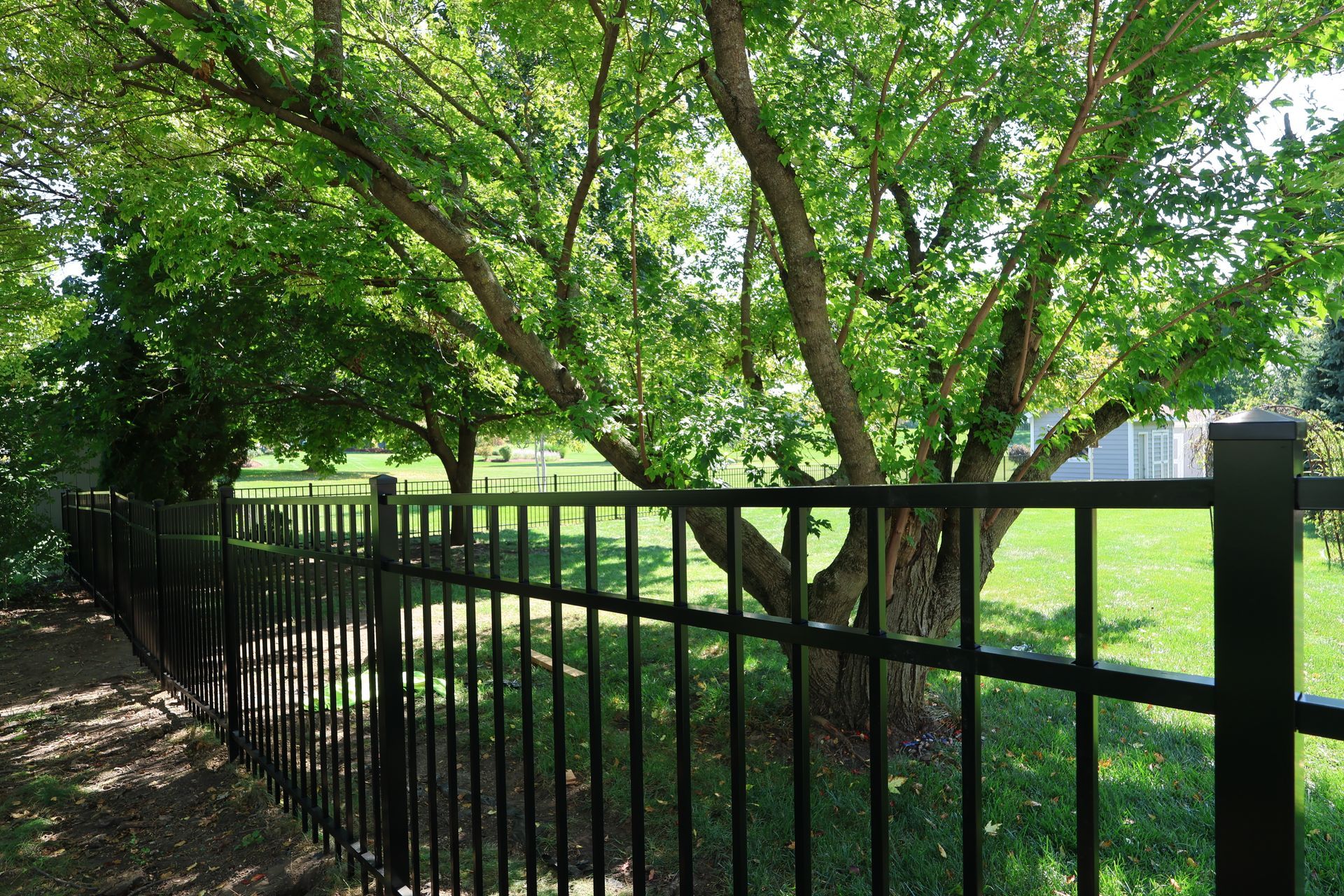 aluminum fence installation Illinois