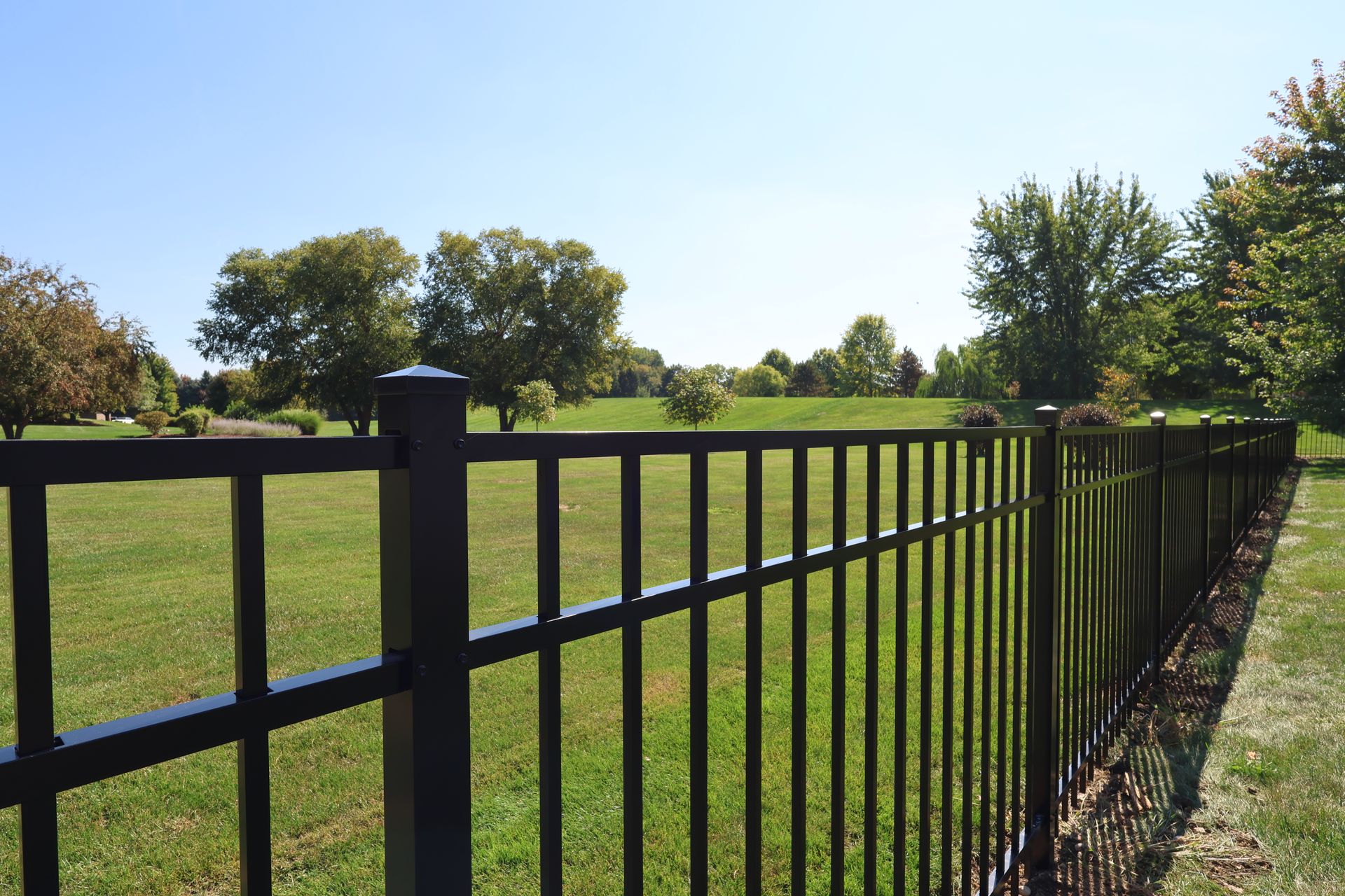 aluminum fence installation Illinois