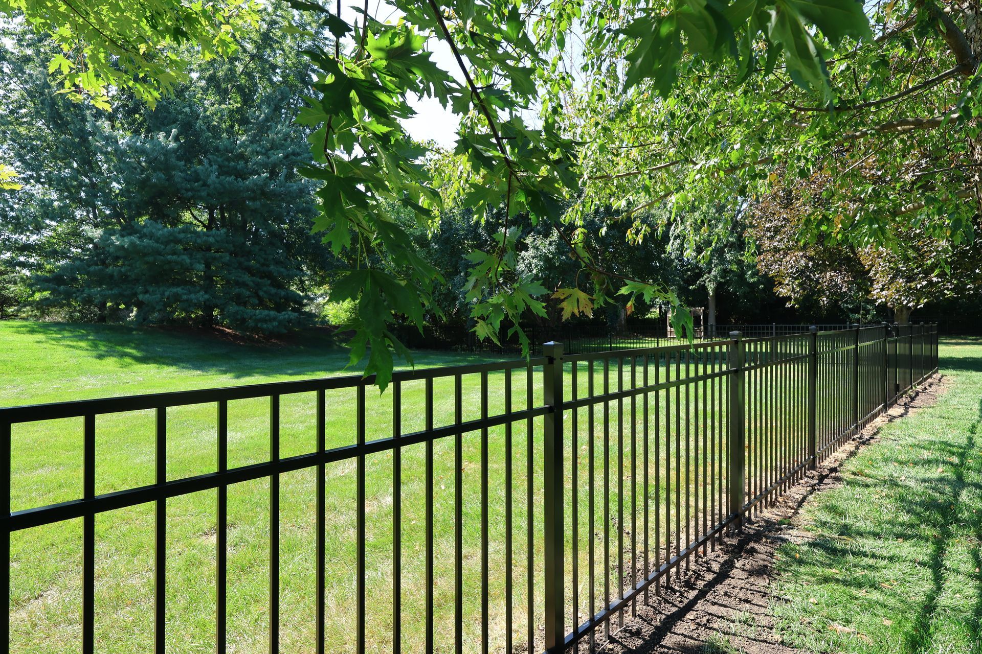 aluminum fence installation Illinois
