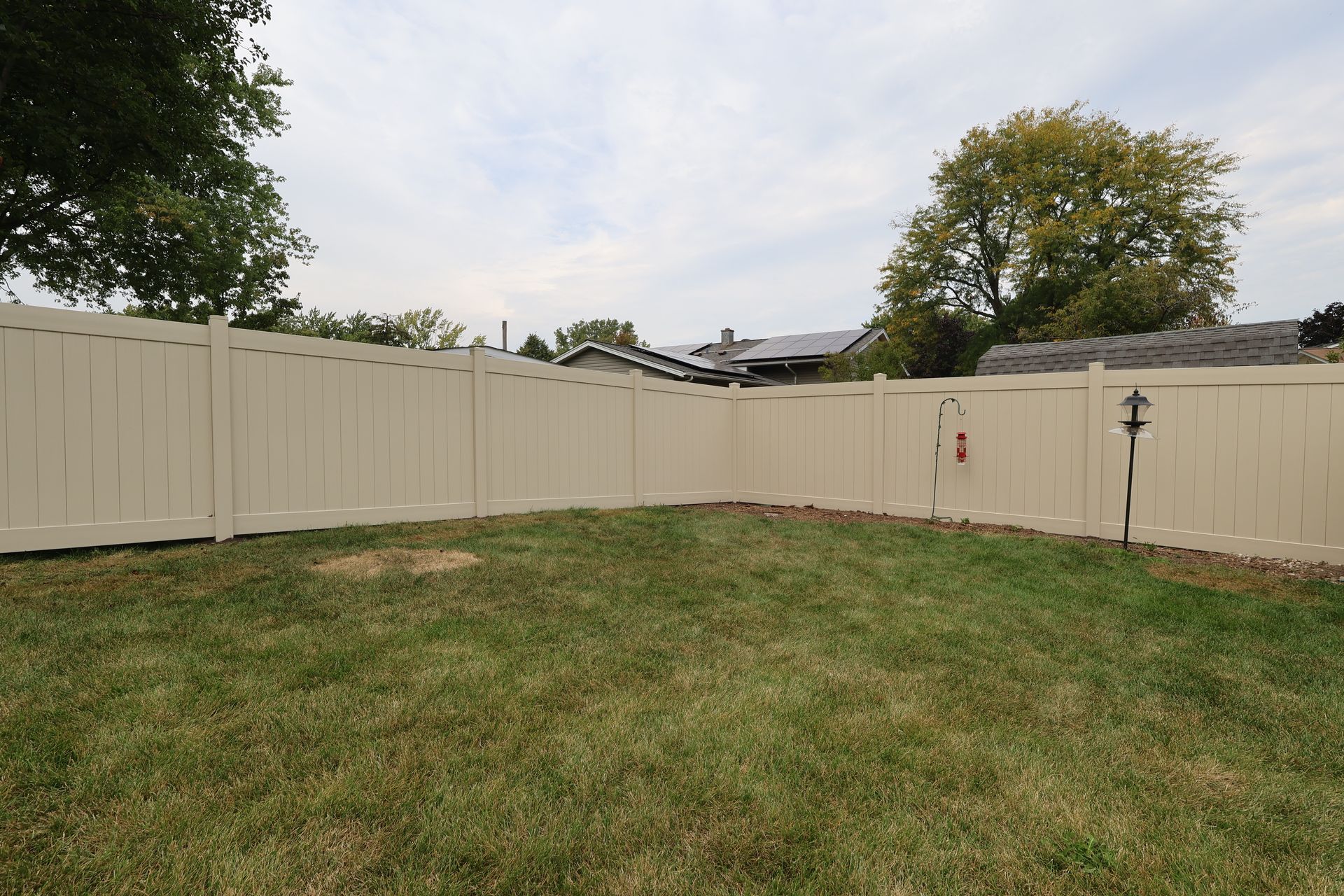 vinyl fence installation Illinois