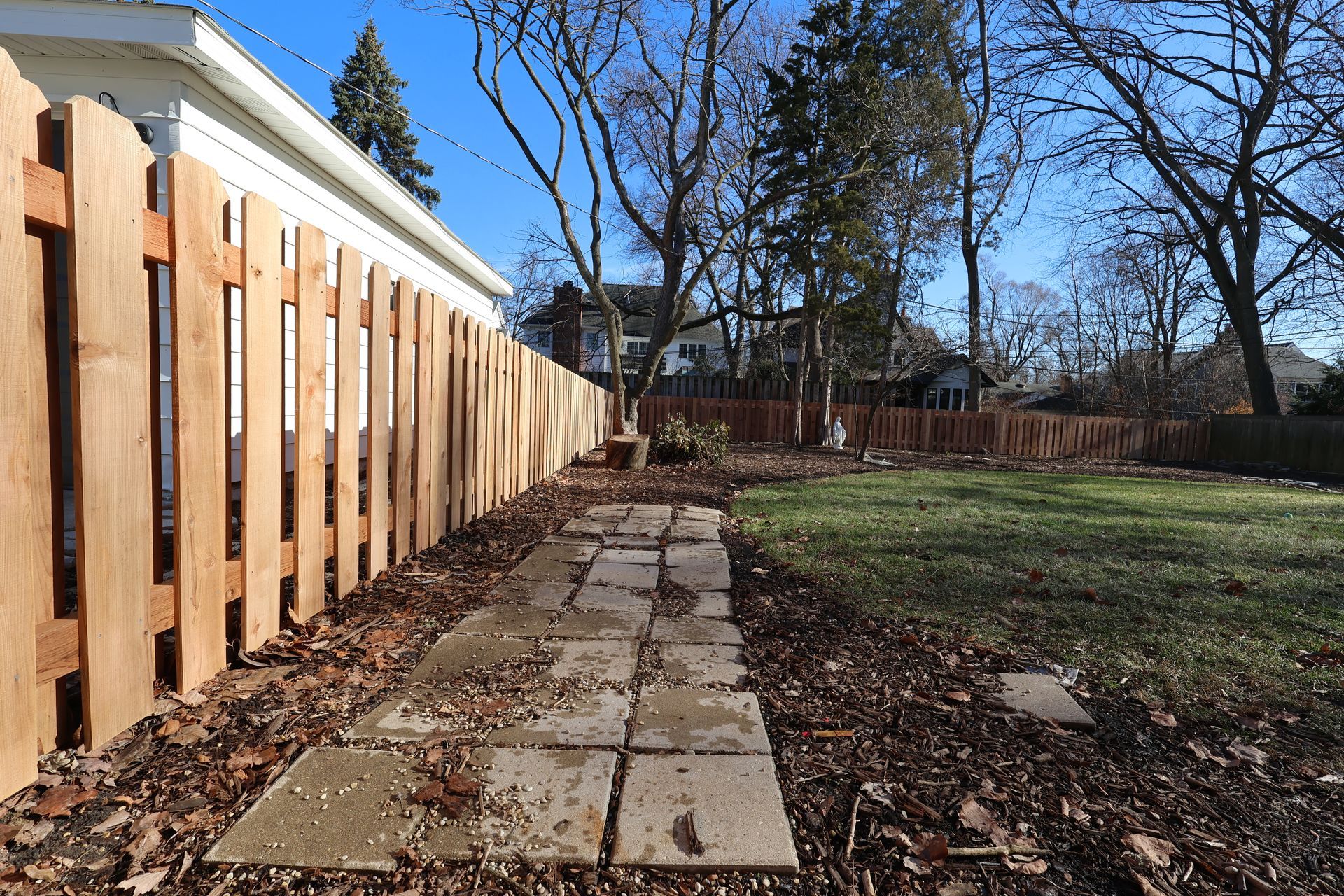 cedar fence installation Illinois
