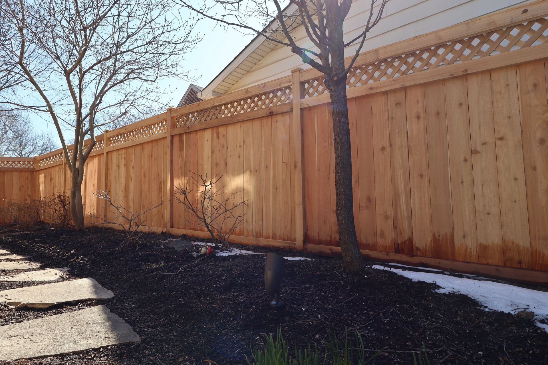 cedar fence installation Illinois